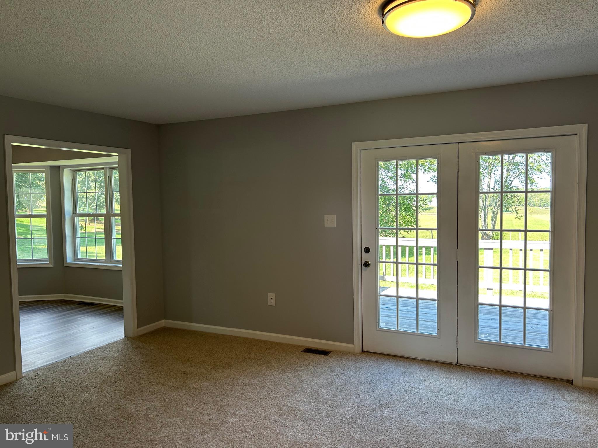 SPRING MILLS FARM - Residential