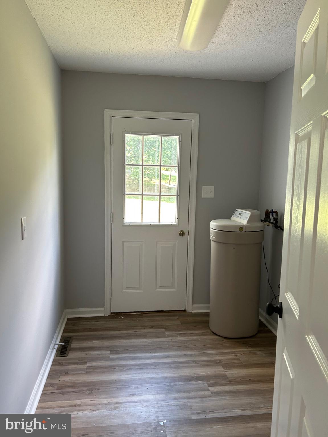 SPRING MILLS FARM - Residential