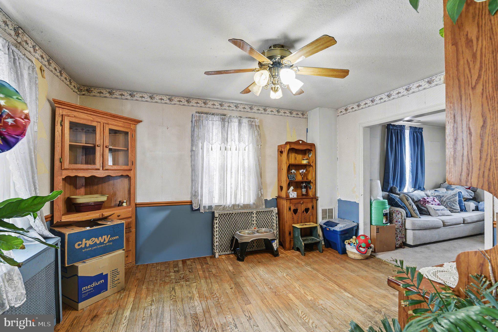 FULLERTON - Residential