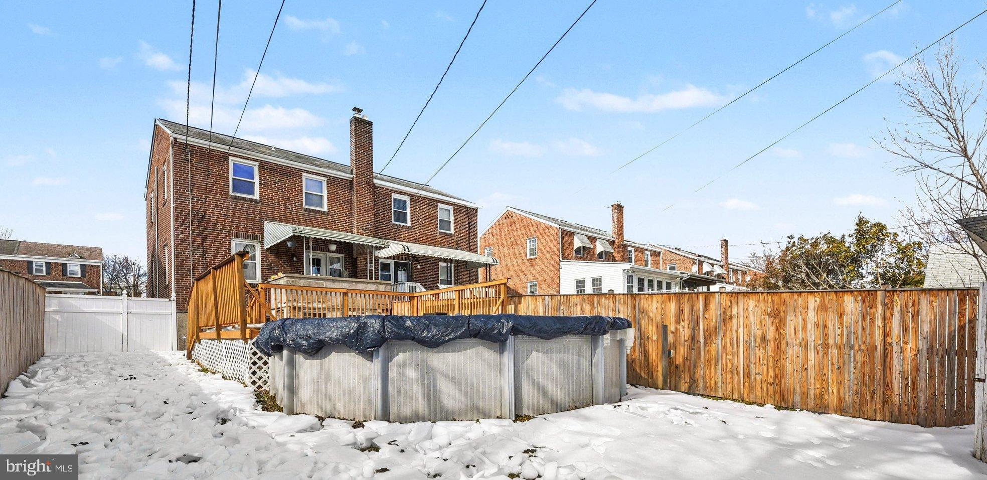 FULLERTON - Residential