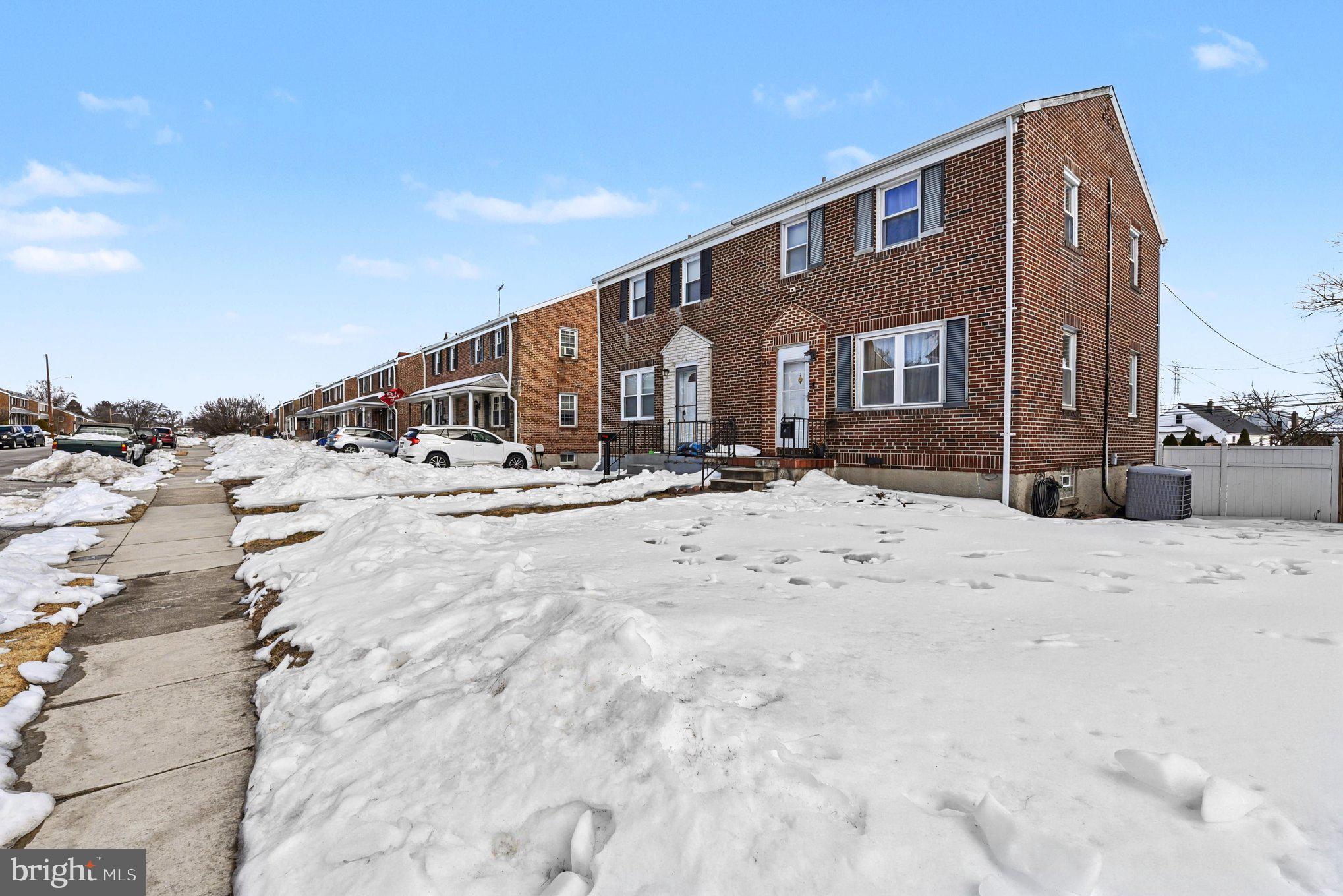 FULLERTON - Residential