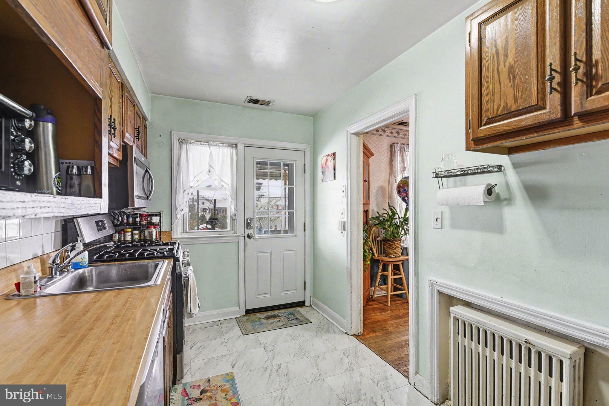 FULLERTON - Residential