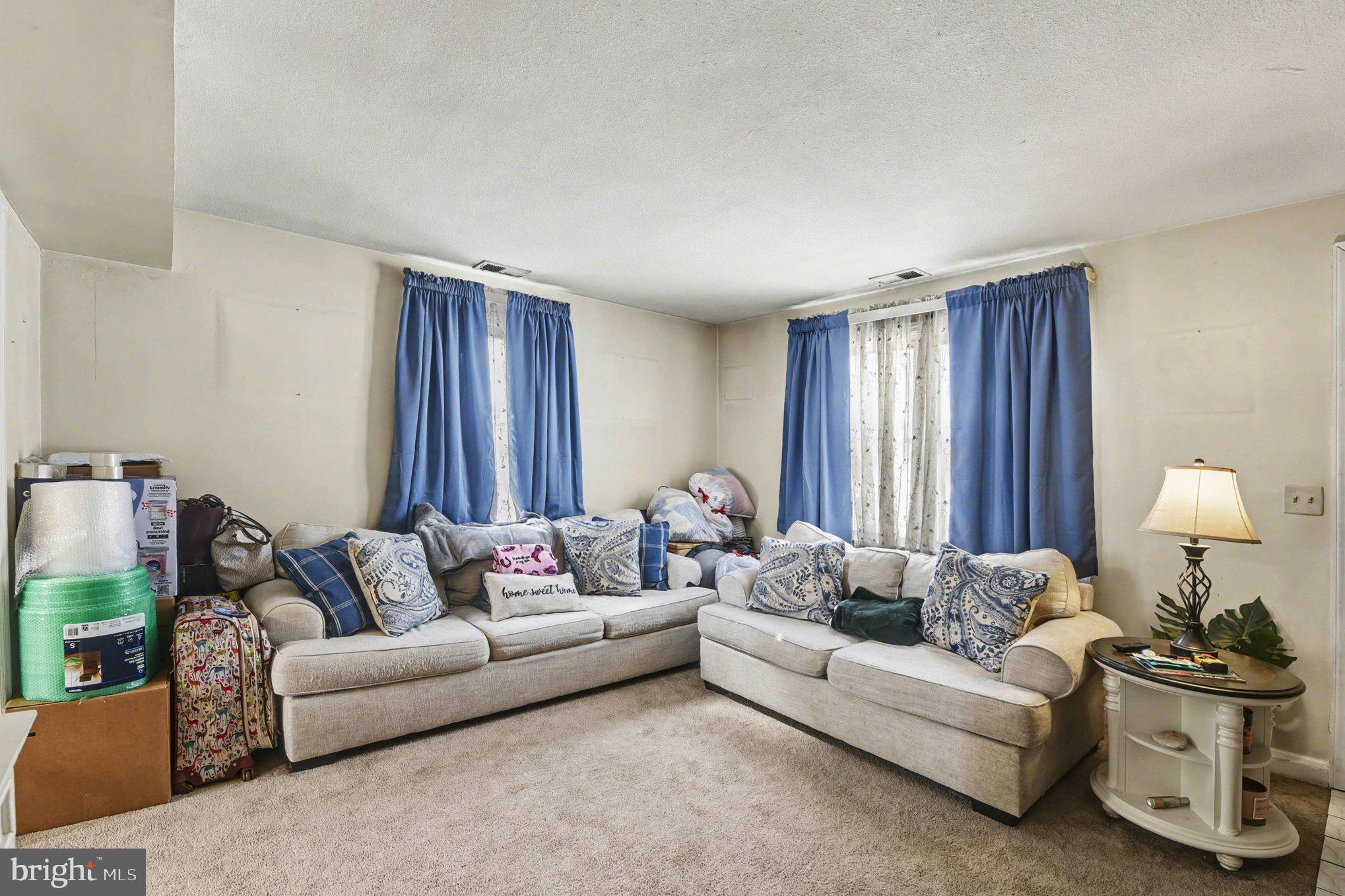 FULLERTON - Residential