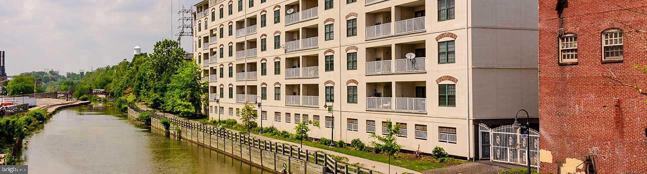 2 LEVERINGTON AVENUE 22