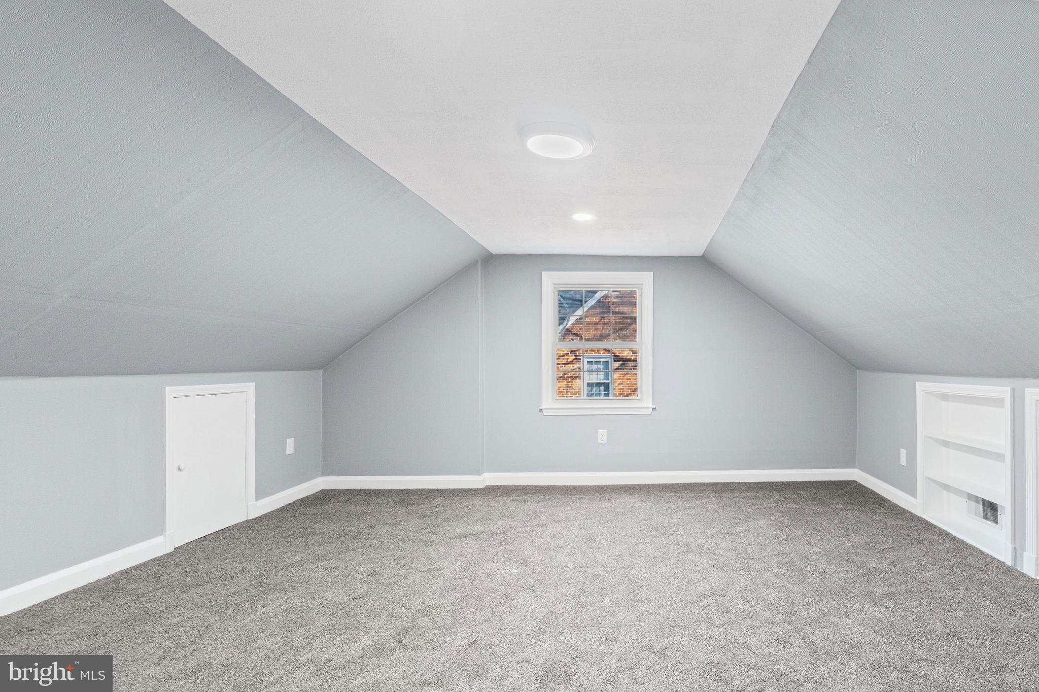 GLENDALE - Residential