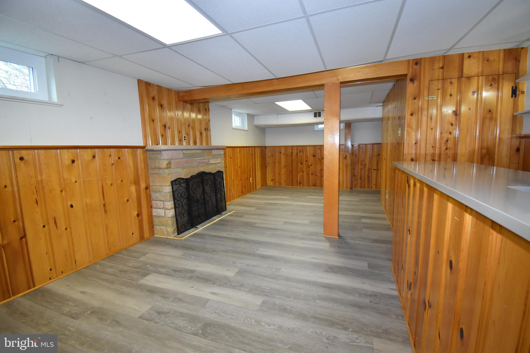 GLENDALE - Residential