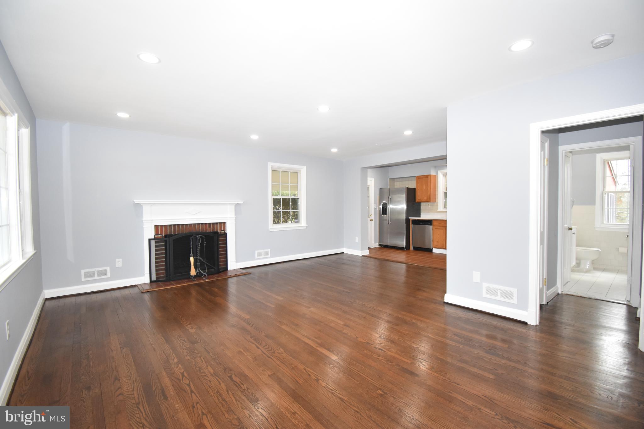 GLENDALE - Residential