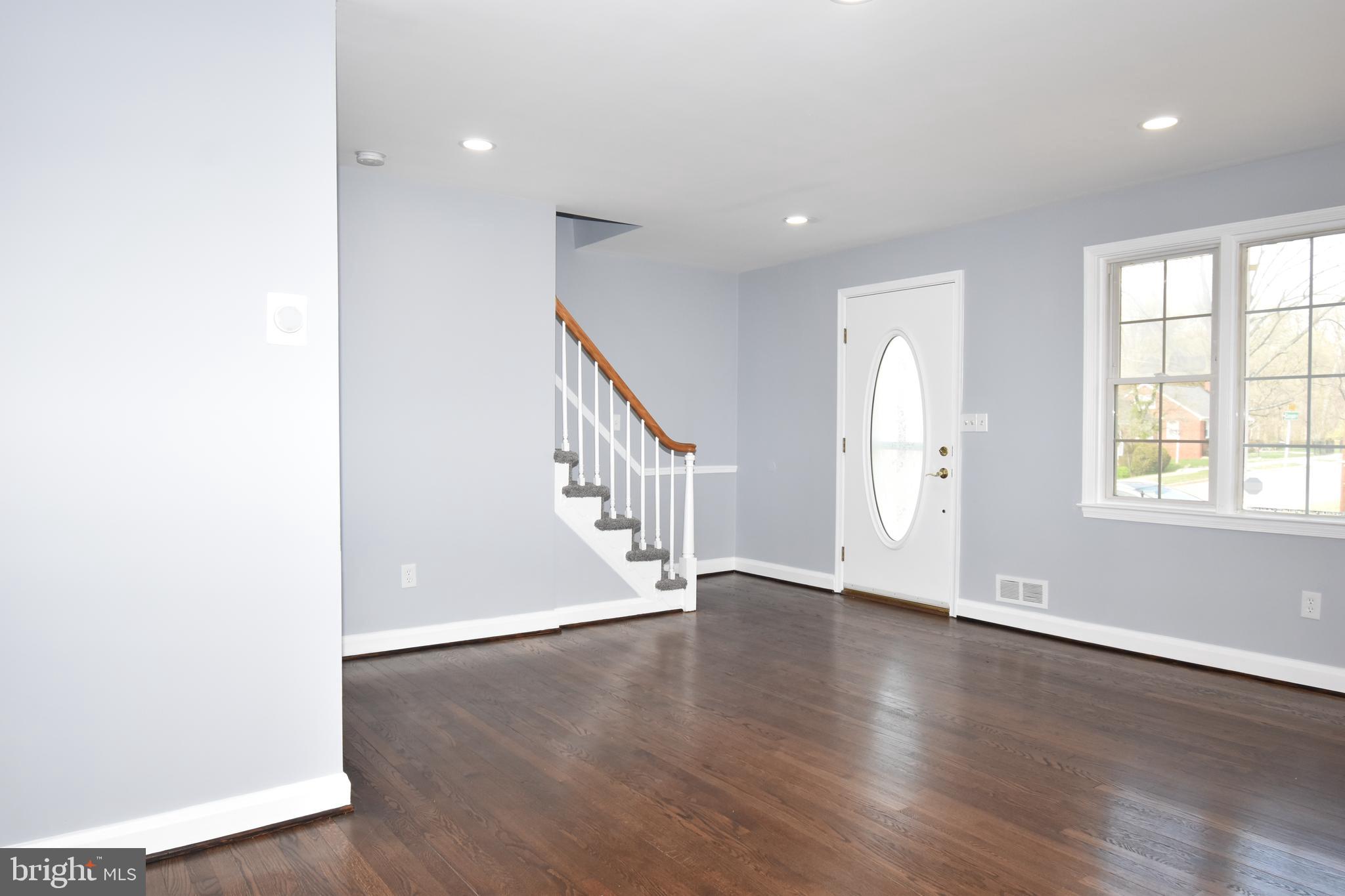 GLENDALE - Residential