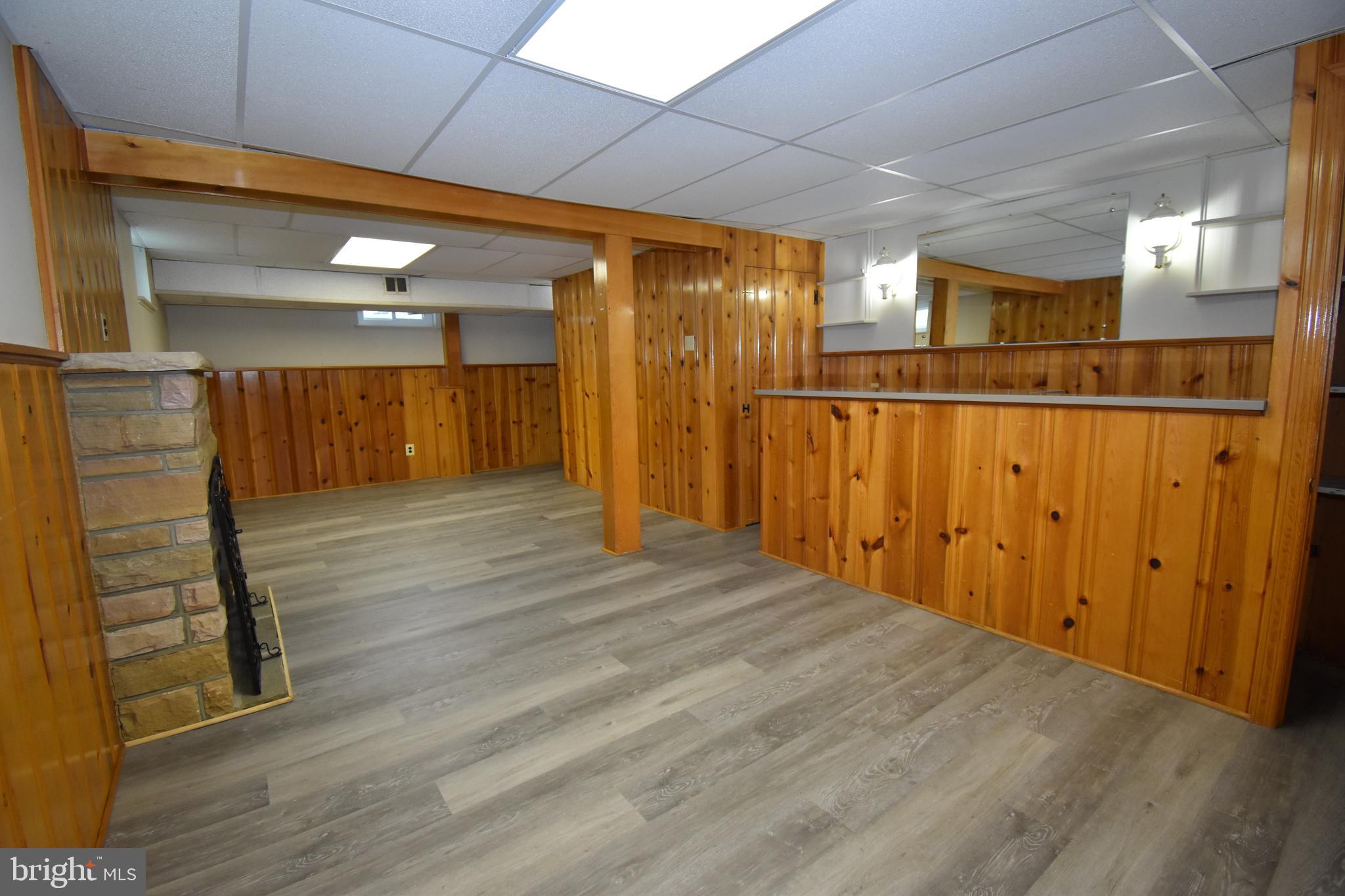 GLENDALE - Residential