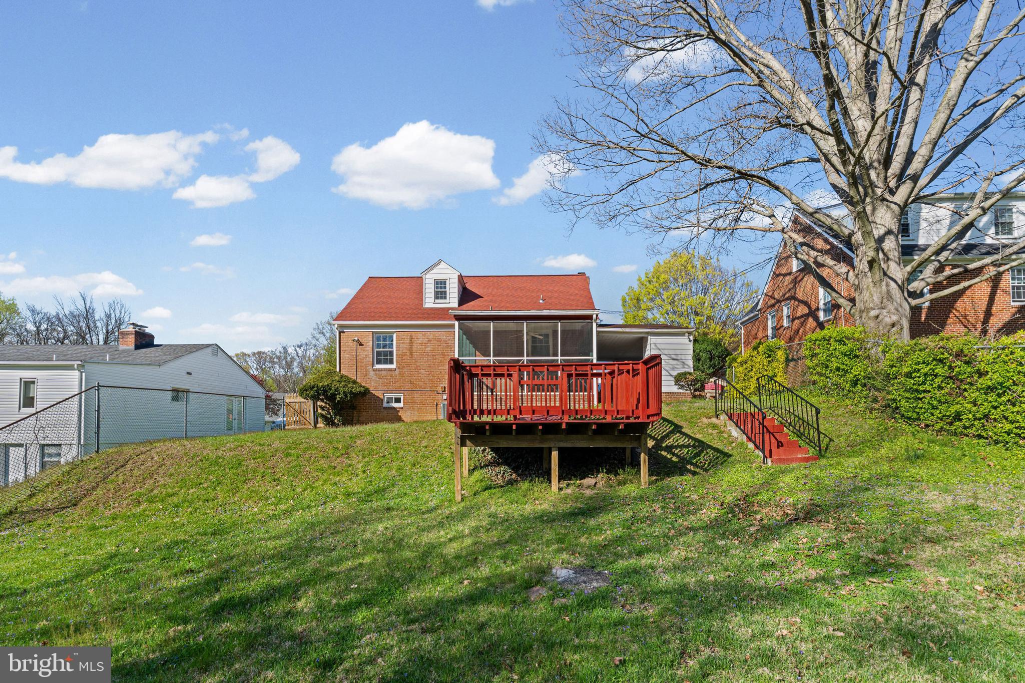 GLENDALE - Residential