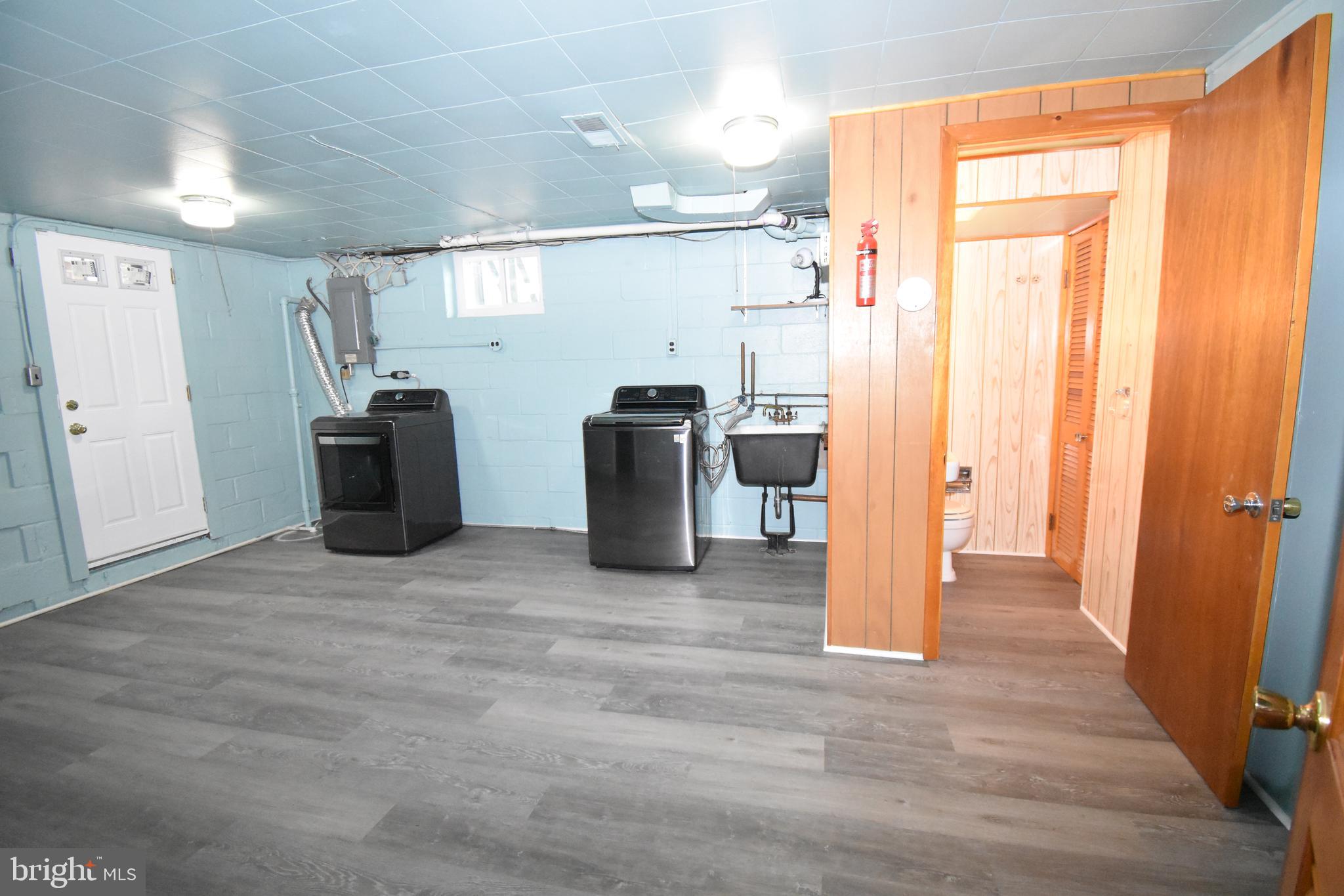 GLENDALE - Residential