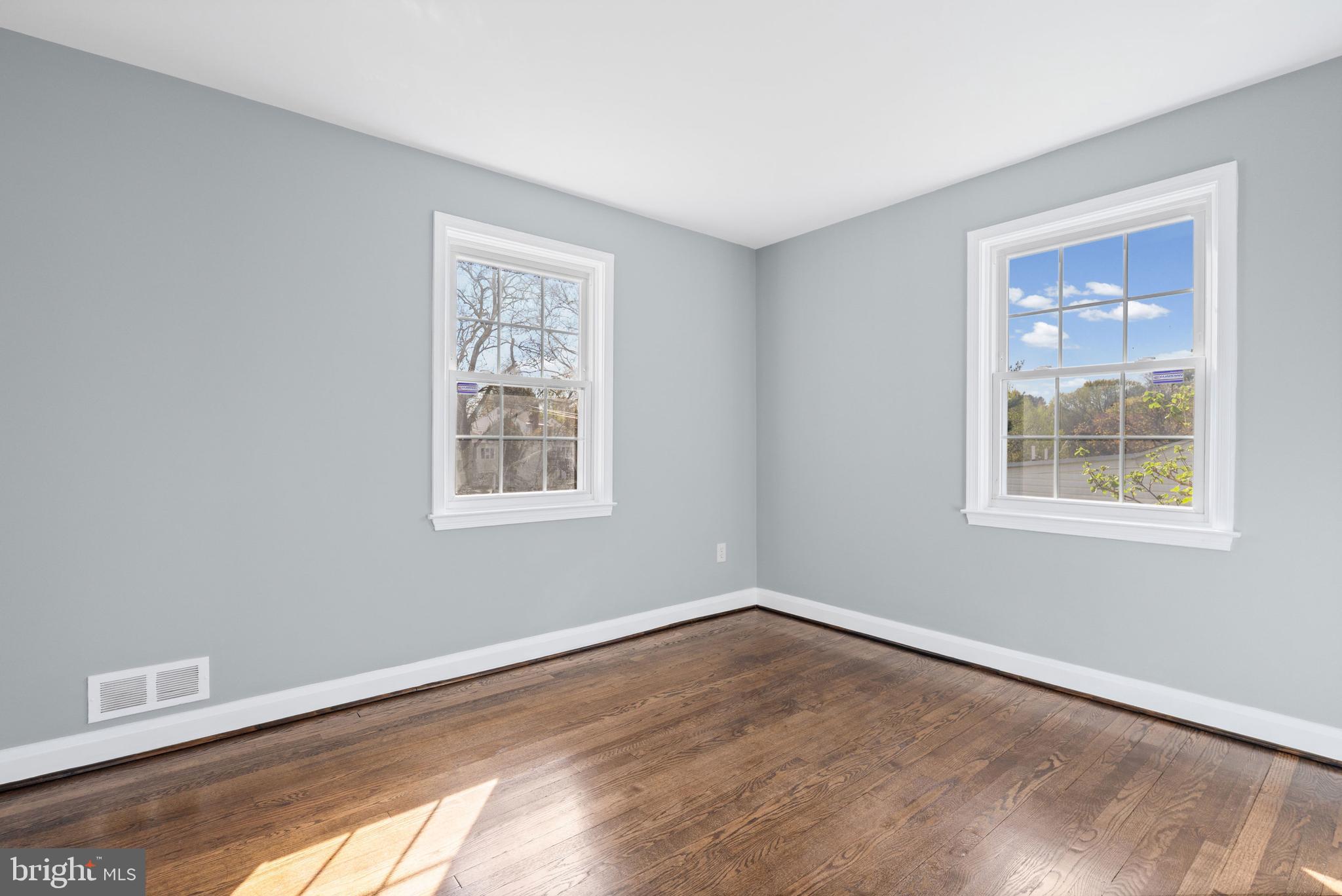 GLENDALE - Residential