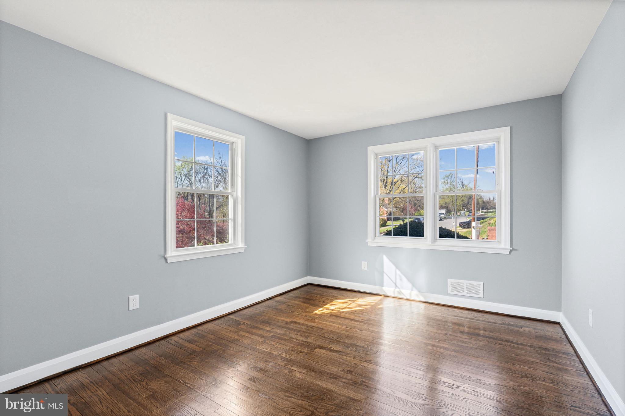 GLENDALE - Residential