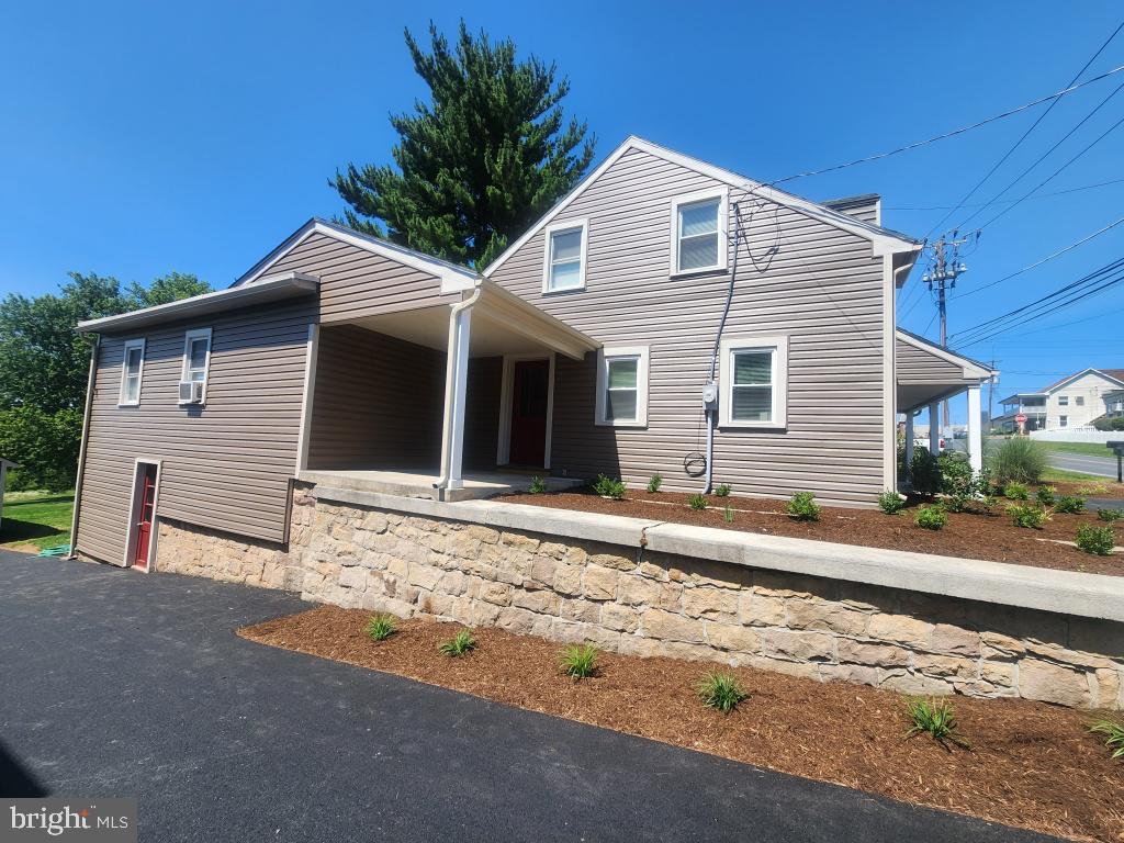 1173 NEWPORT ROAD
