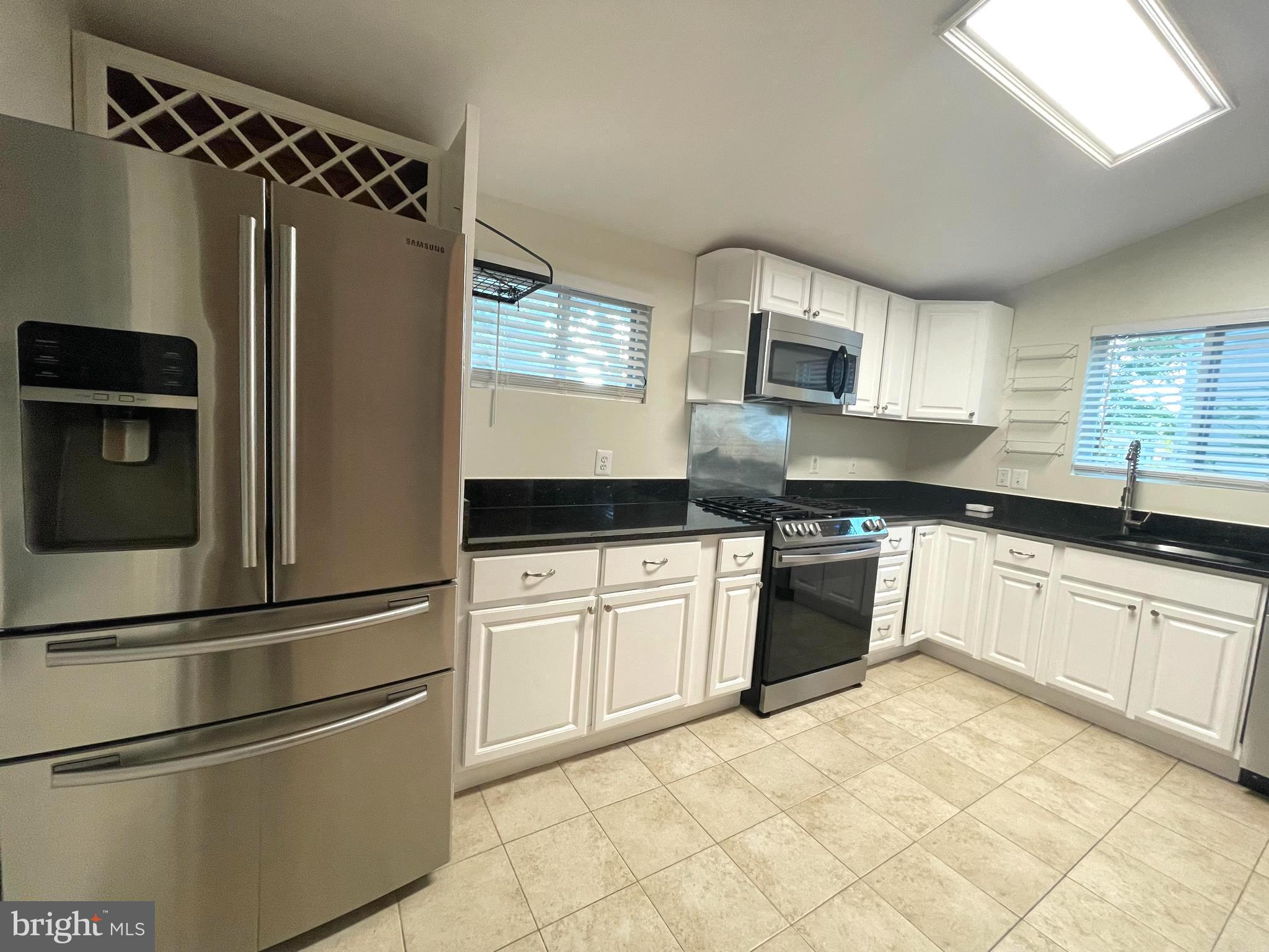 VIRGINIA HEIGHTS - Residential Lease