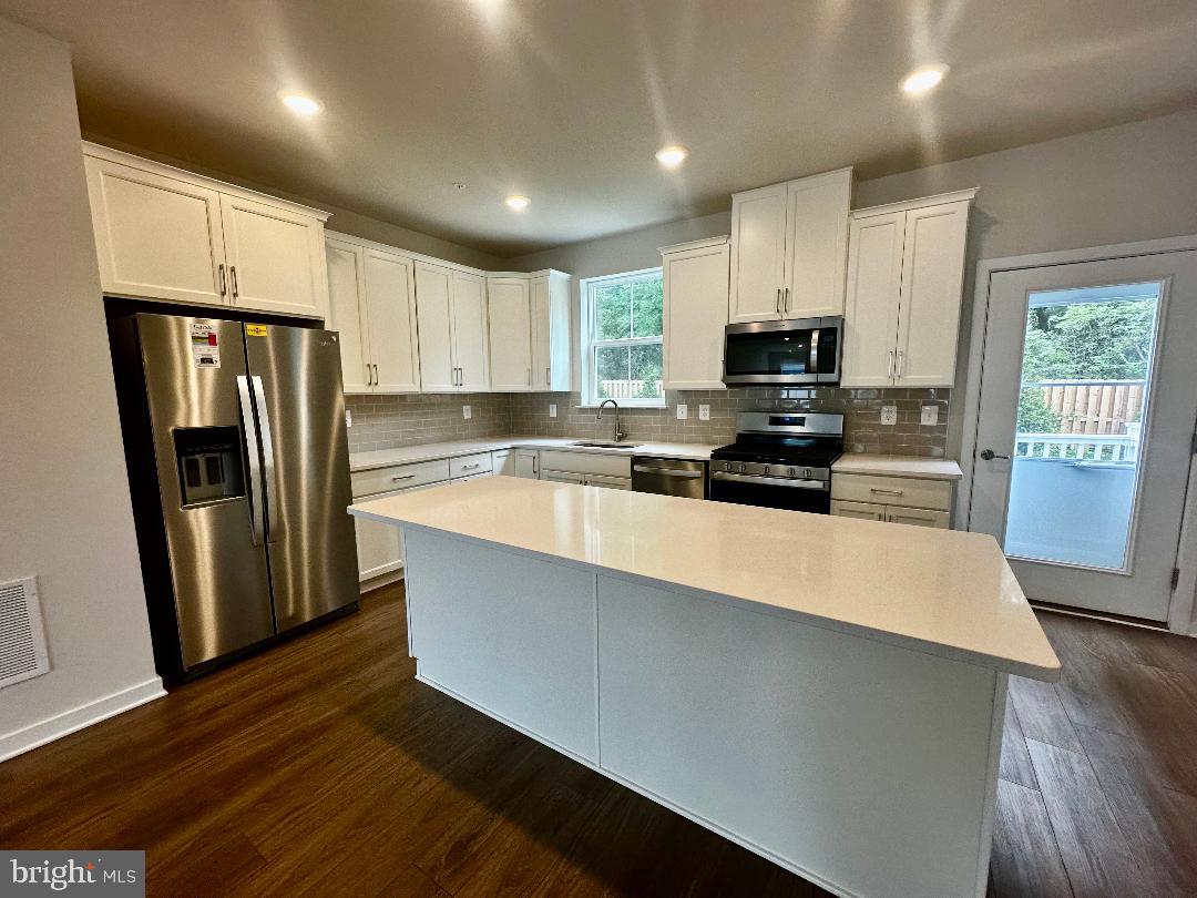 CLOVER MILL - Residential Lease