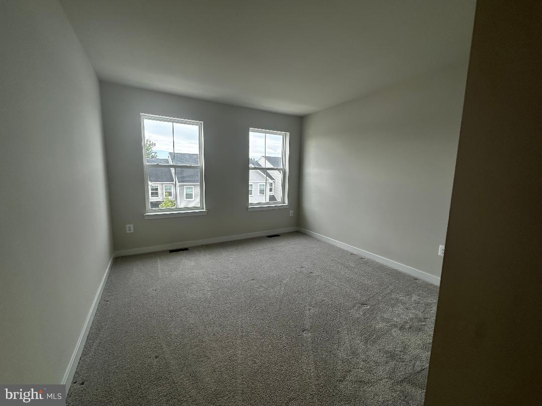 CLOVER MILL - Residential Lease