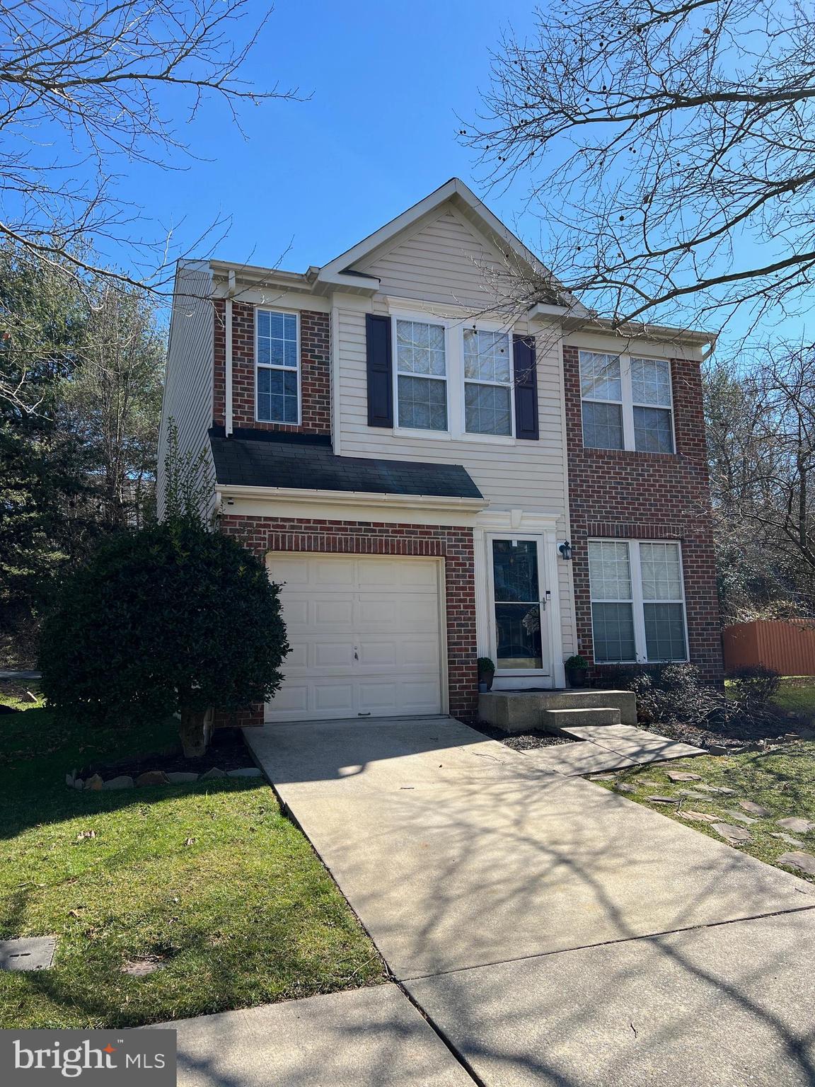 RUSSETT GREEN - Residential Lease