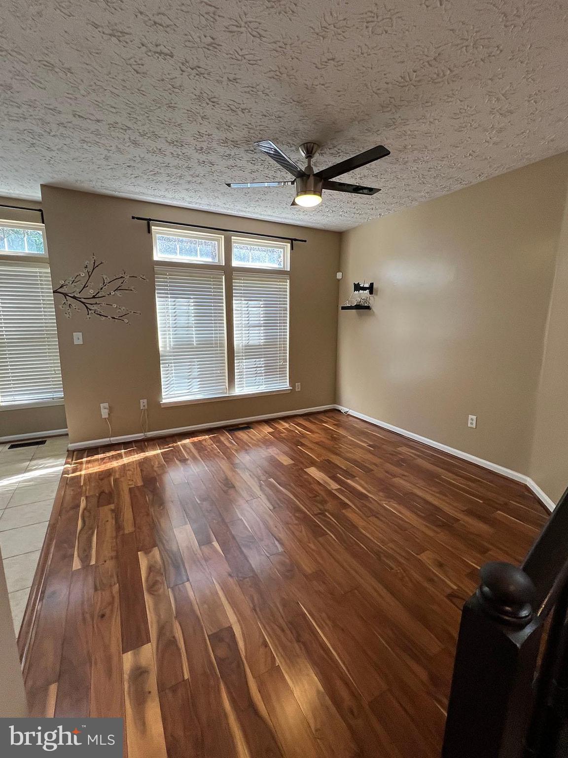 RUSSETT GREEN - Residential Lease