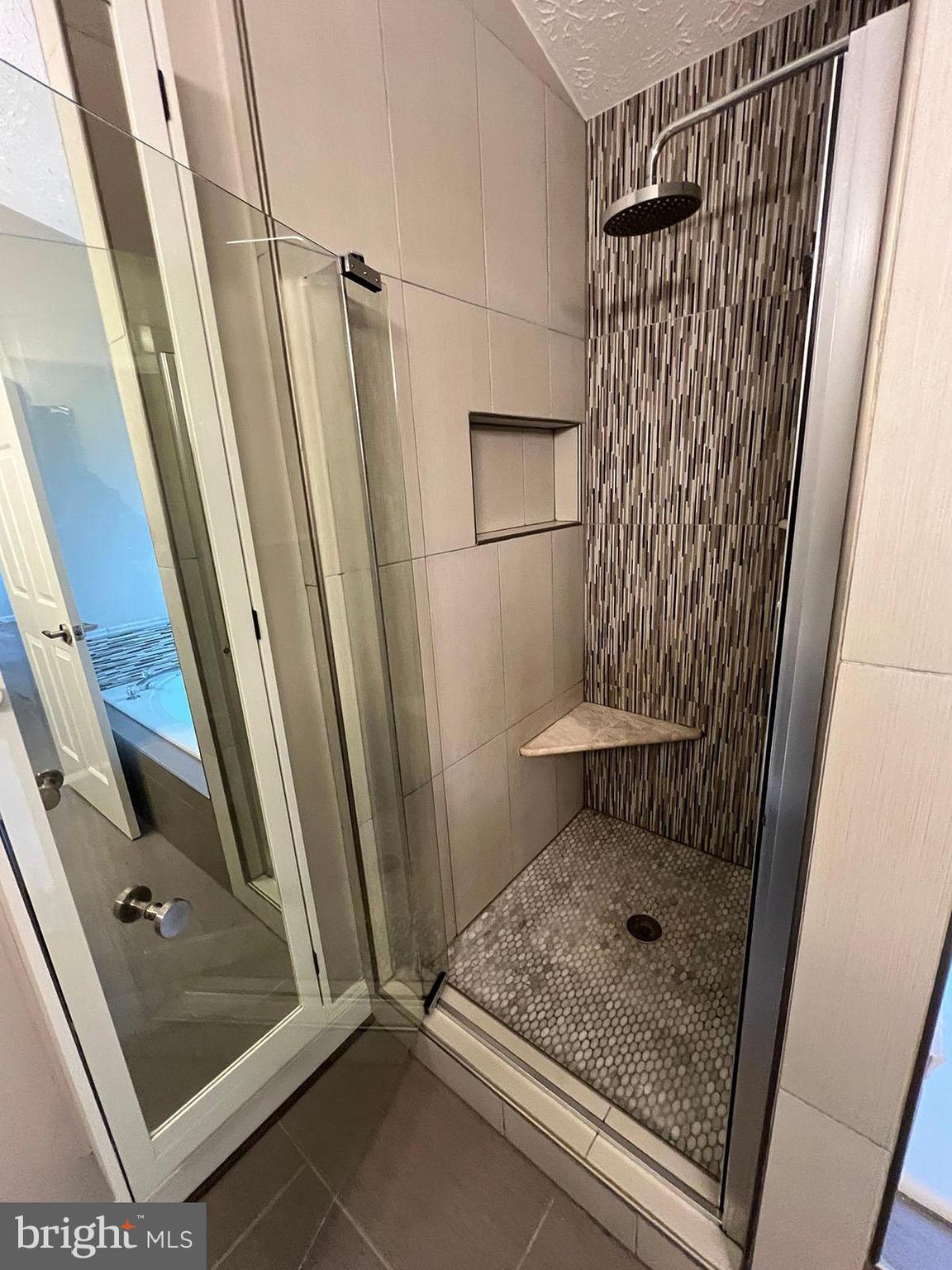 RUSSETT GREEN - Residential Lease