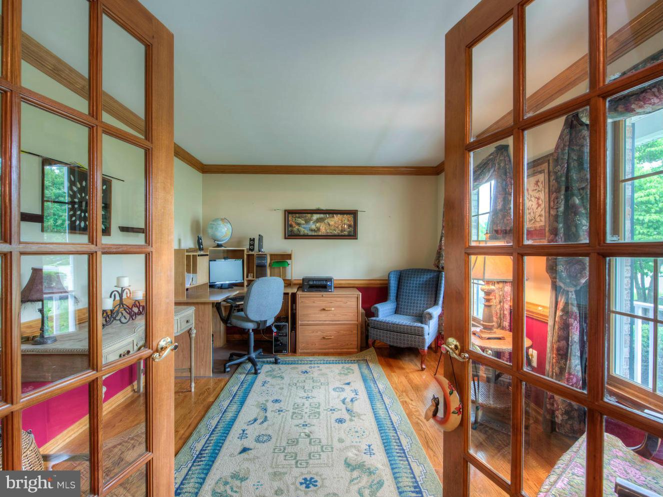 RIDGE POINTE - Residential