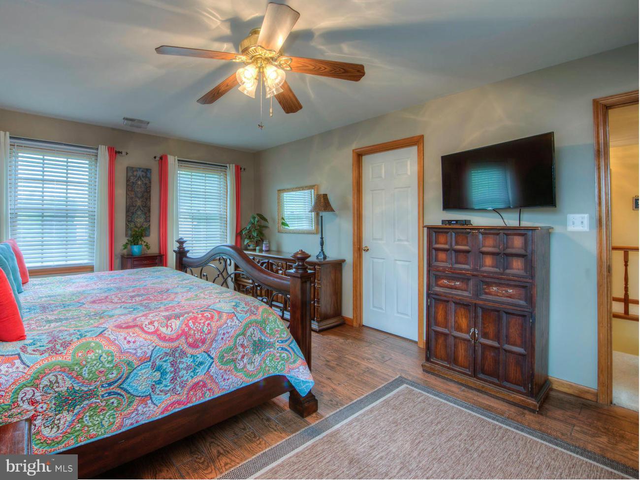 RIDGE POINTE - Residential