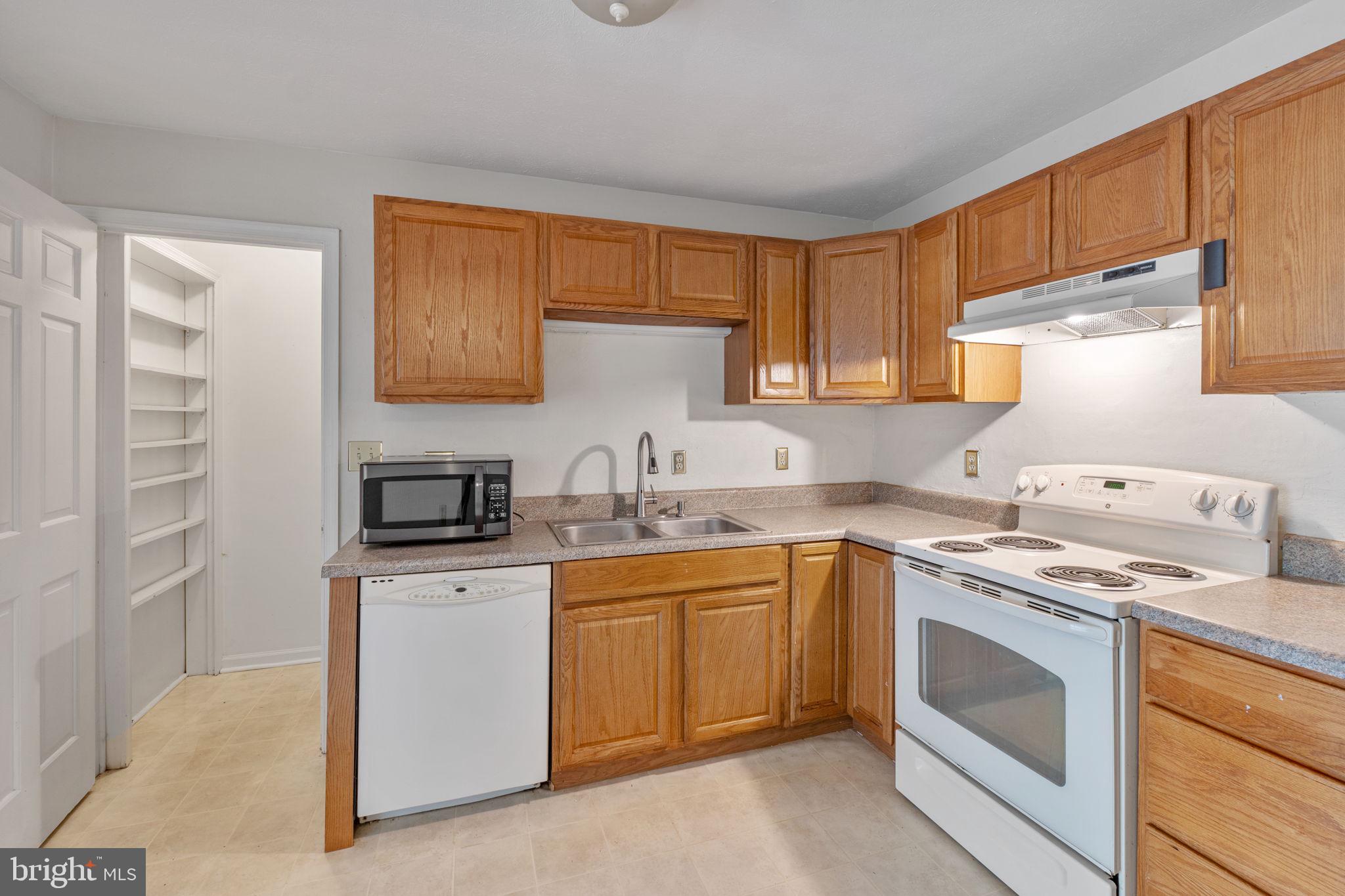 GREENE MOUNTAIN LAKE - Residential