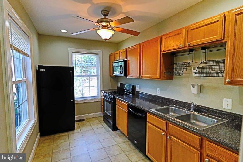 GUILFORD - Residential Lease