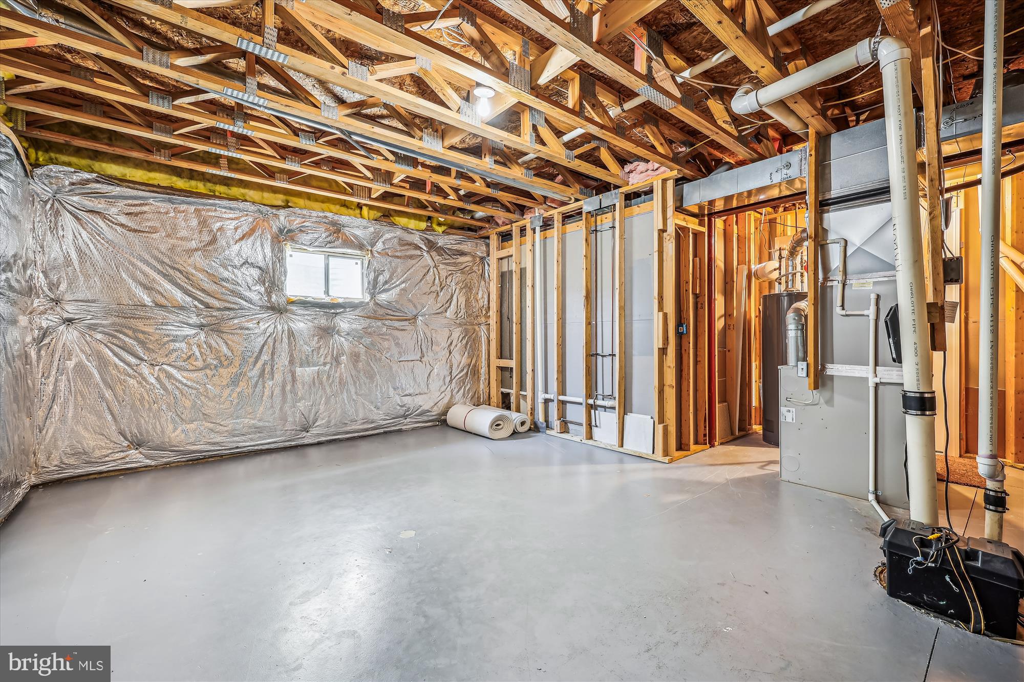 KING FARM WATKINS POND - Residential