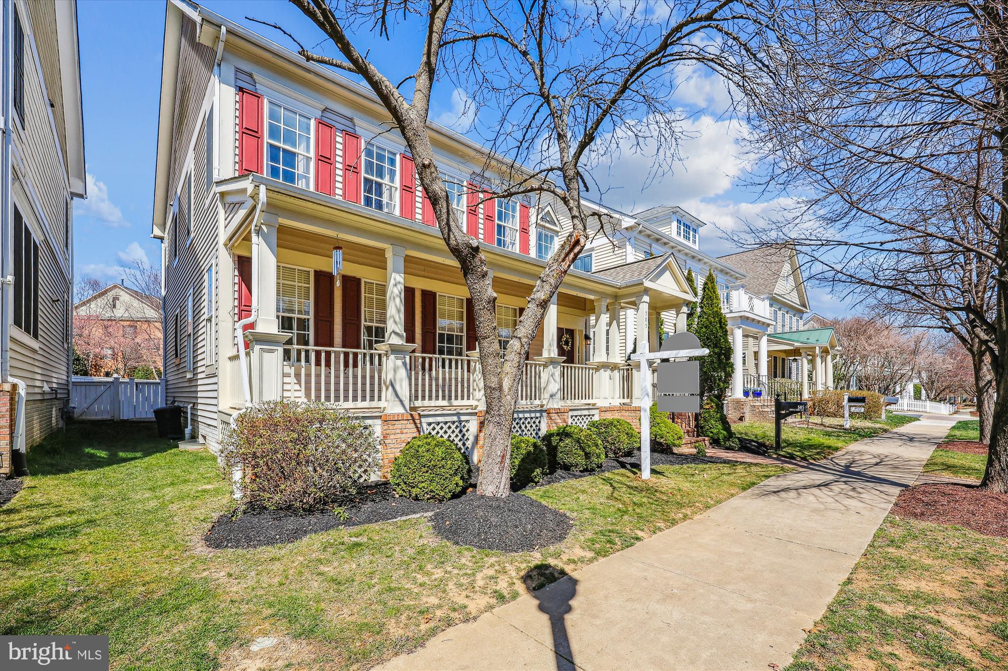 KING FARM WATKINS POND - Residential