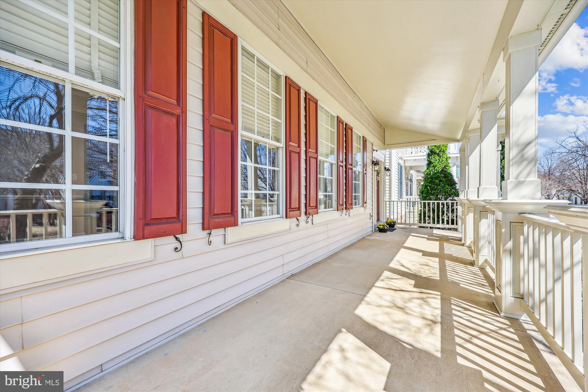 KING FARM WATKINS POND - Residential