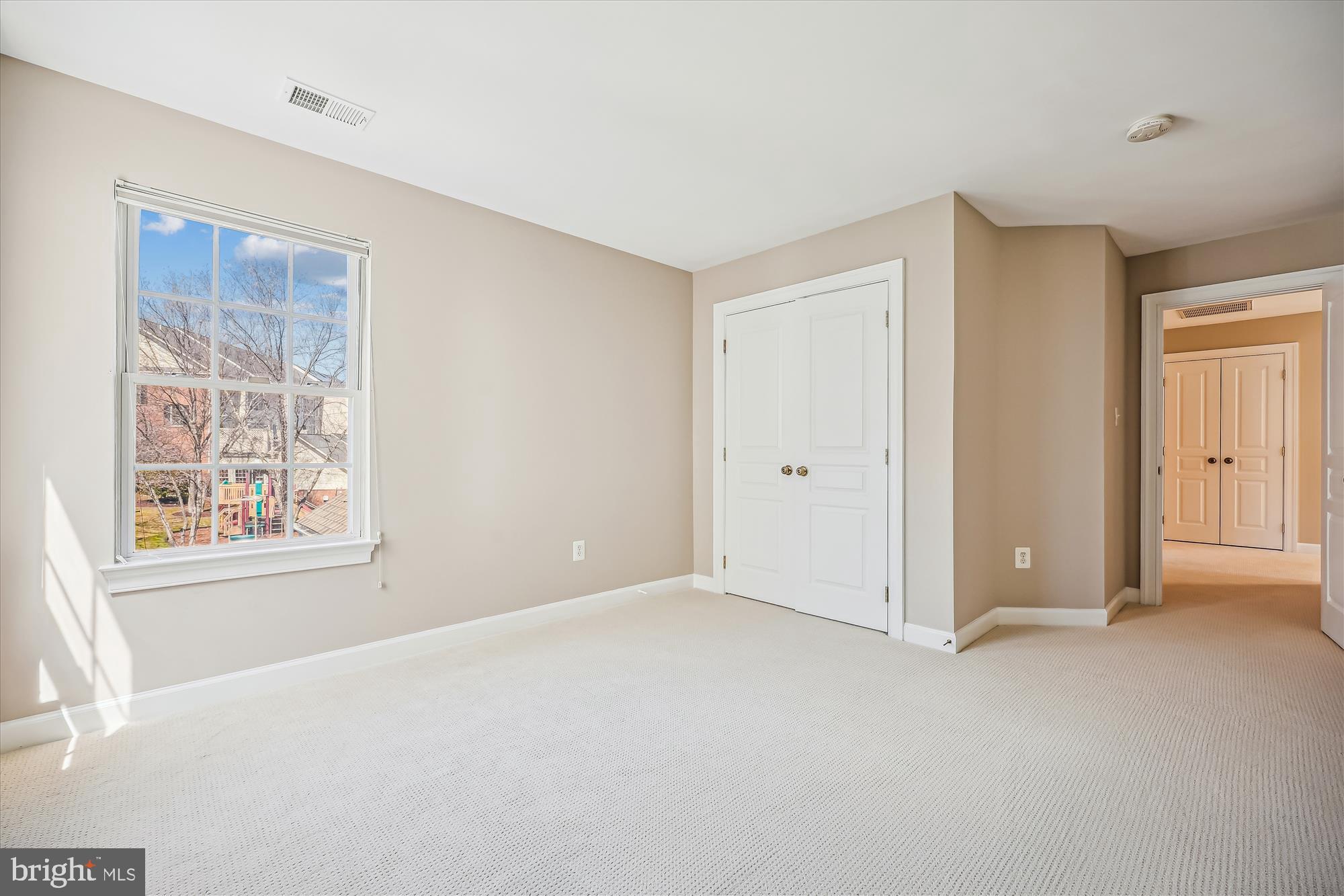 KING FARM WATKINS POND - Residential