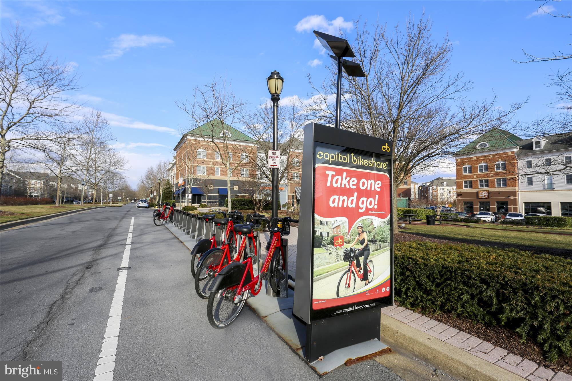 KING FARM WATKINS POND - Residential