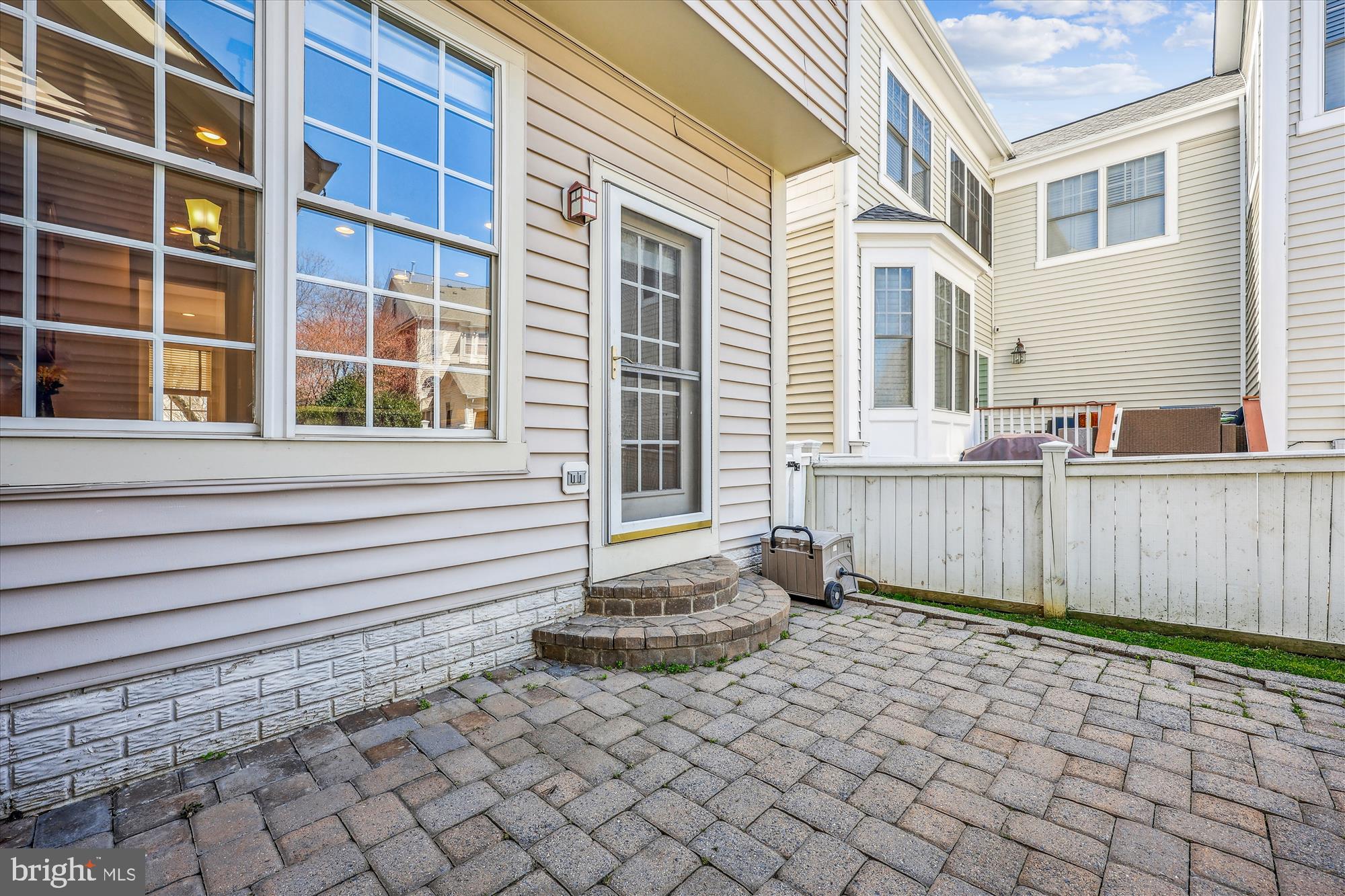 KING FARM WATKINS POND - Residential