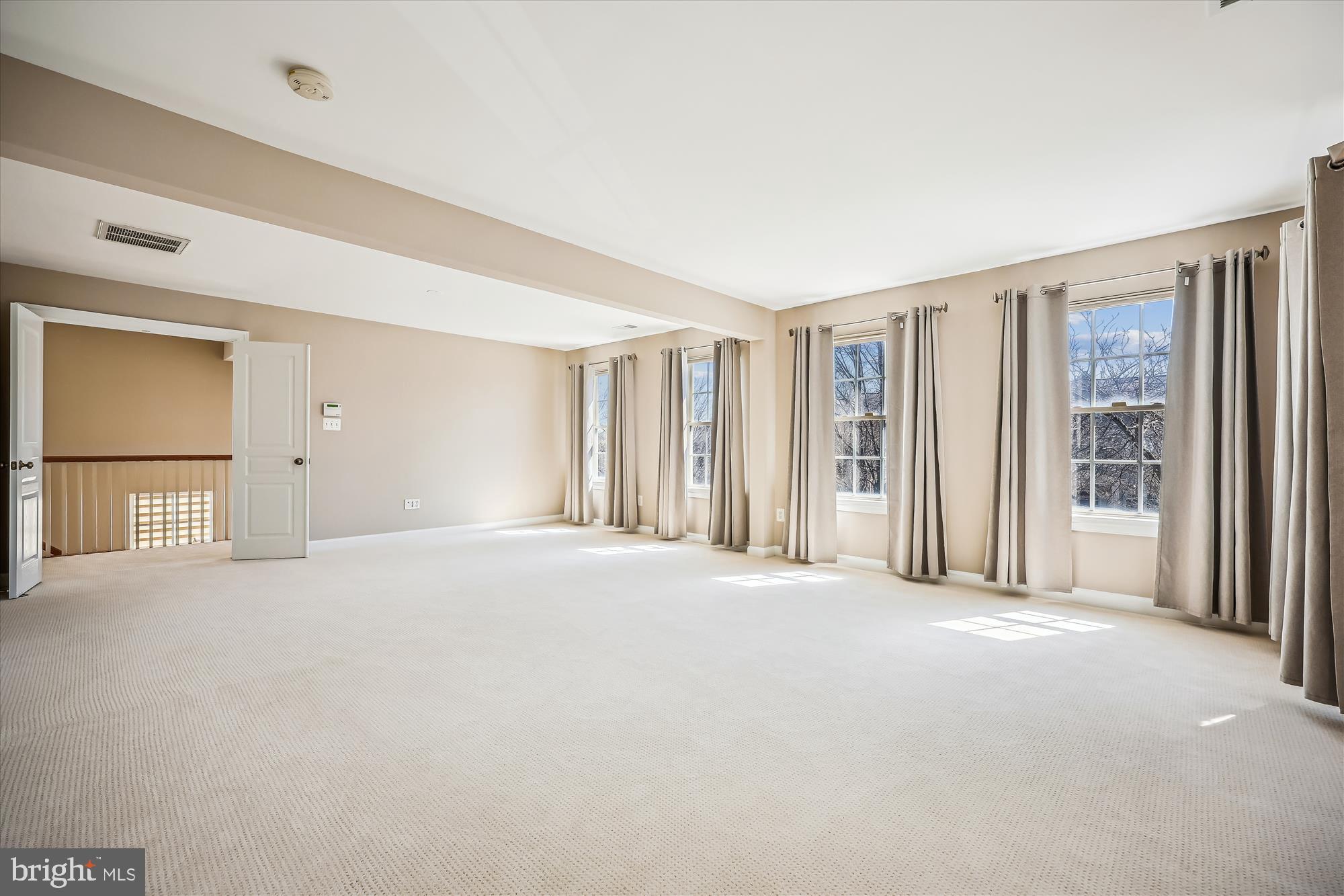 KING FARM WATKINS POND - Residential