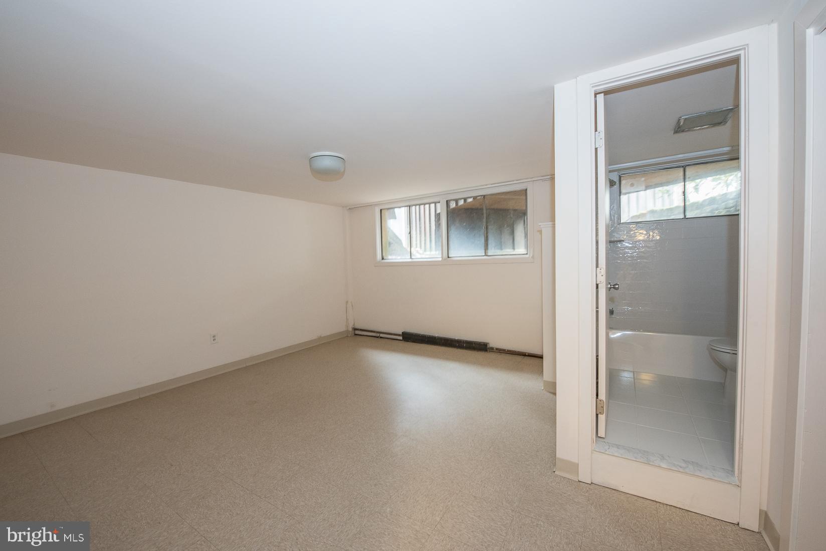 PENN VALLEY - Residential Lease