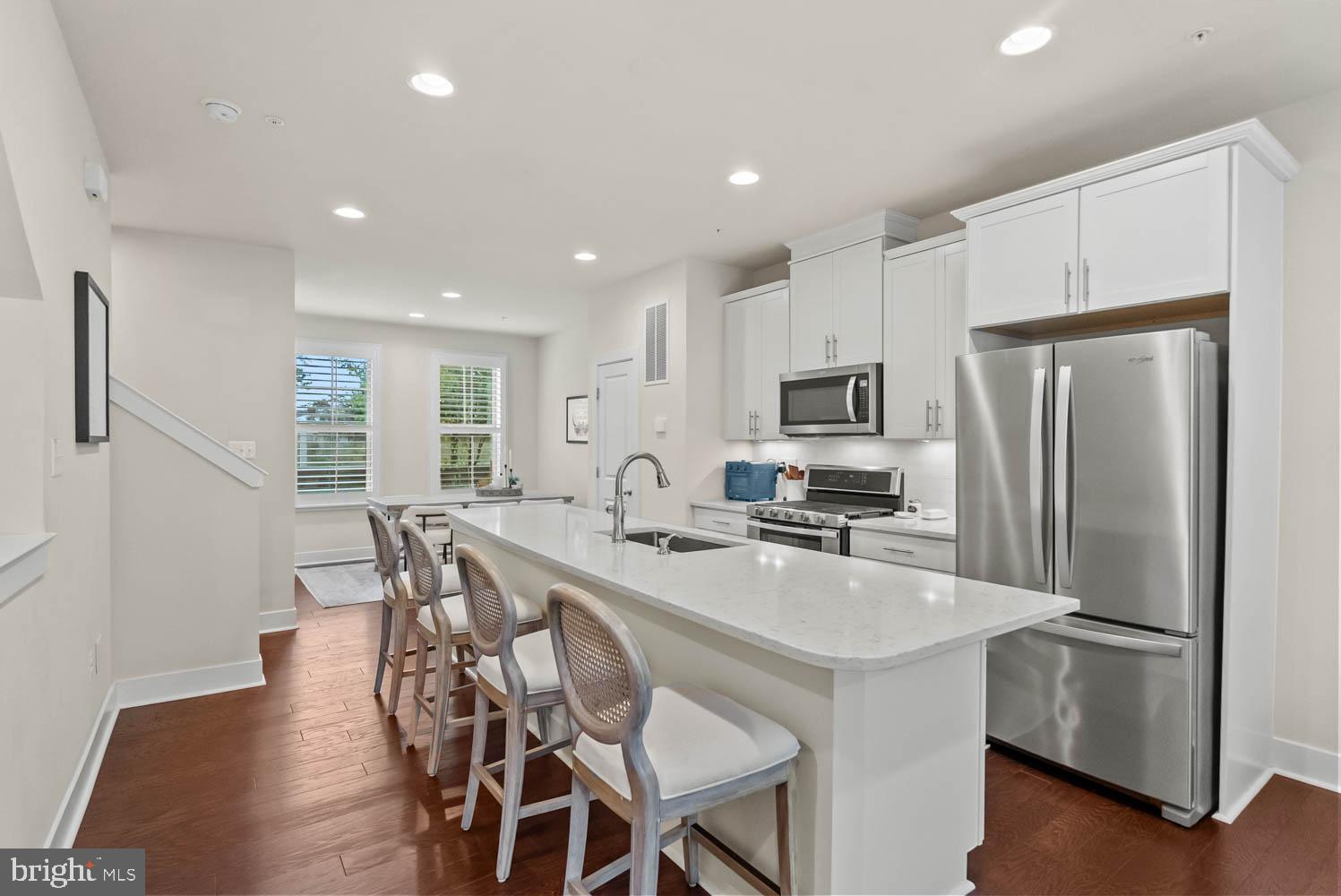 CABIN BRANCH - Residential