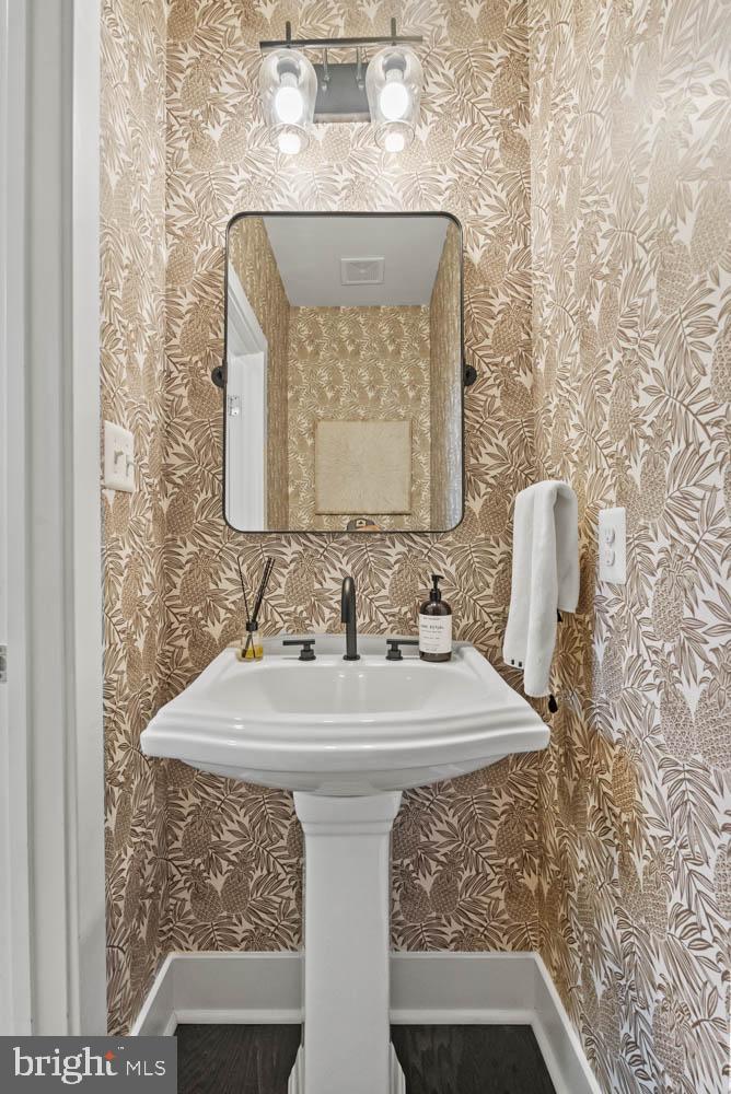 CABIN BRANCH - Residential