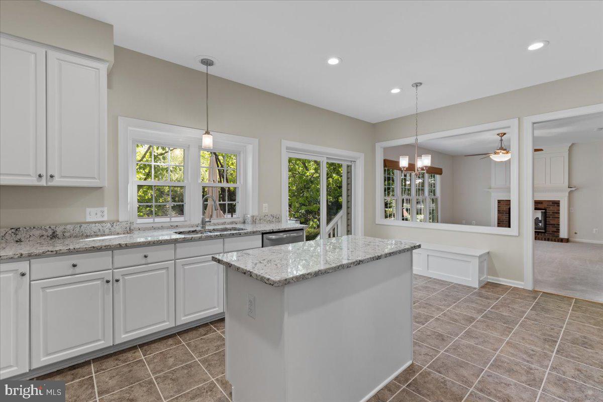 WOODLEA MANOR - Residential