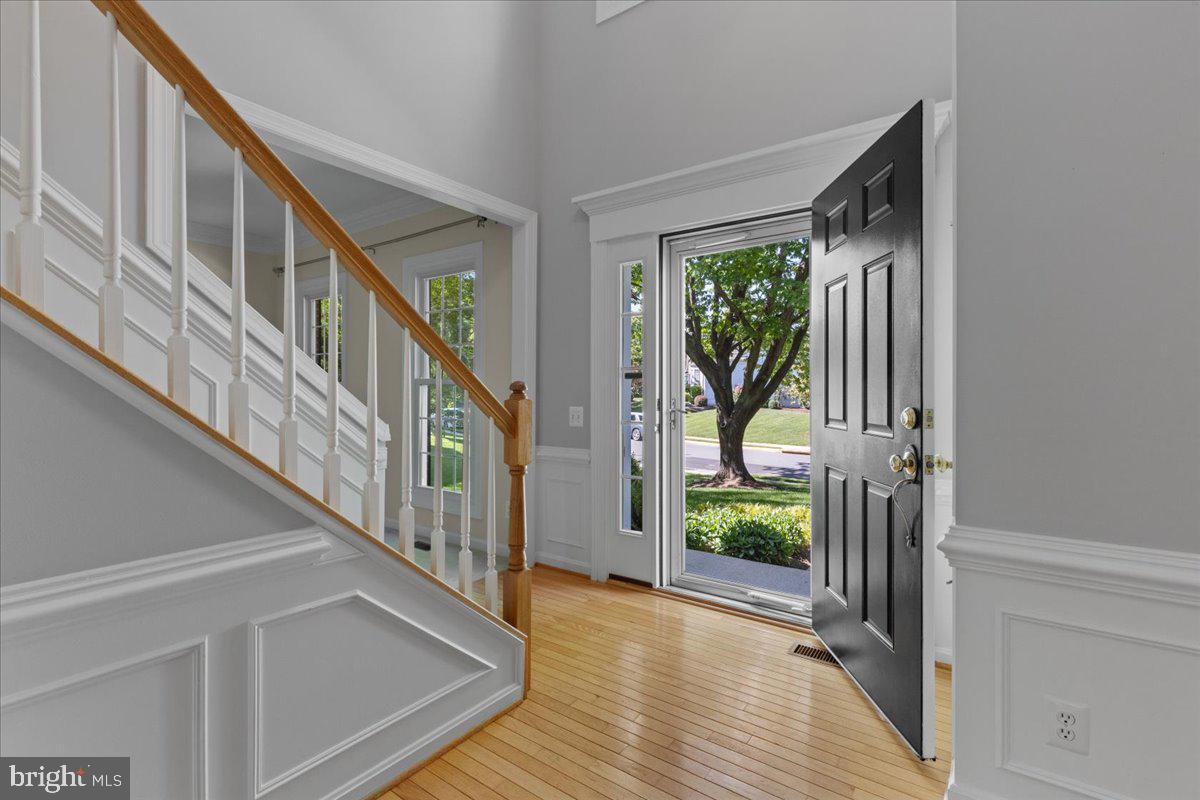 WOODLEA MANOR - Residential