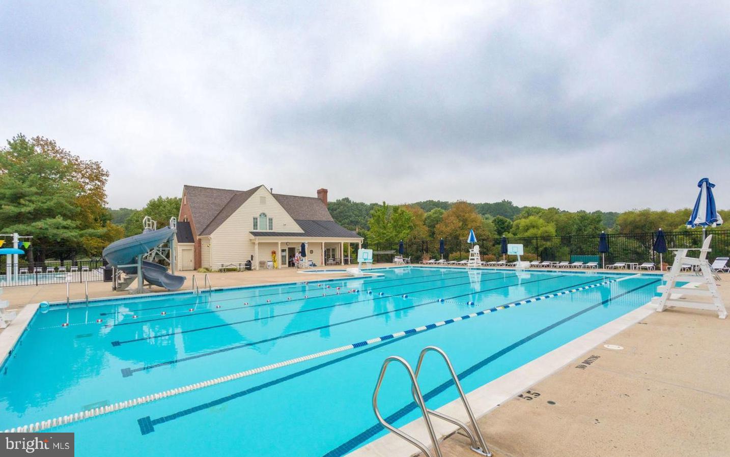 WOODLEA MANOR - Residential