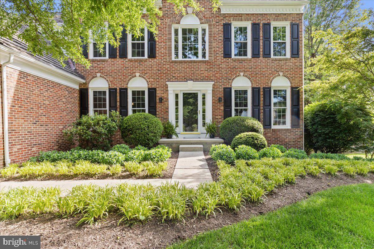 WOODLEA MANOR - Residential