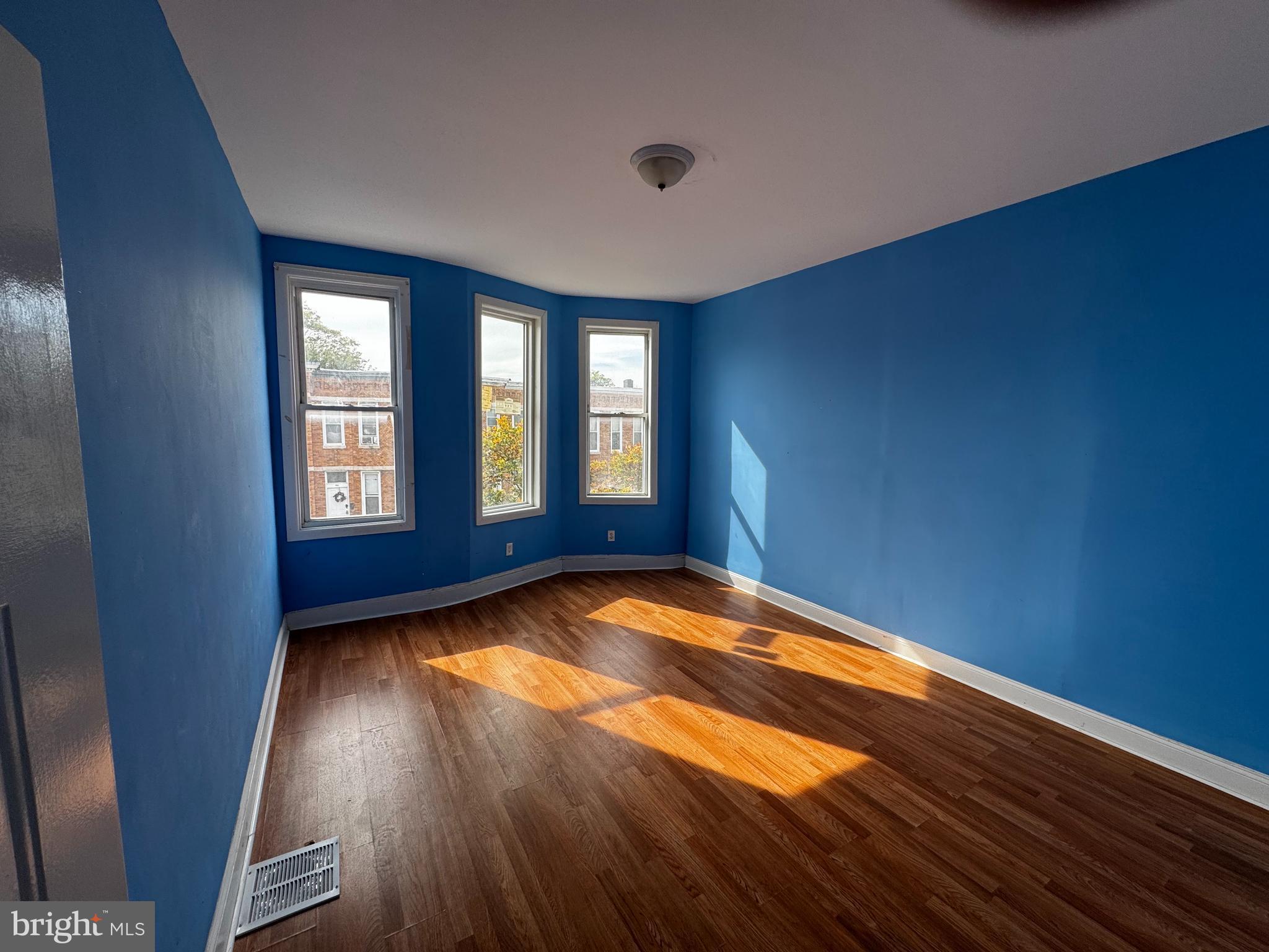 MIDTOWN EDMONDSON - Residential