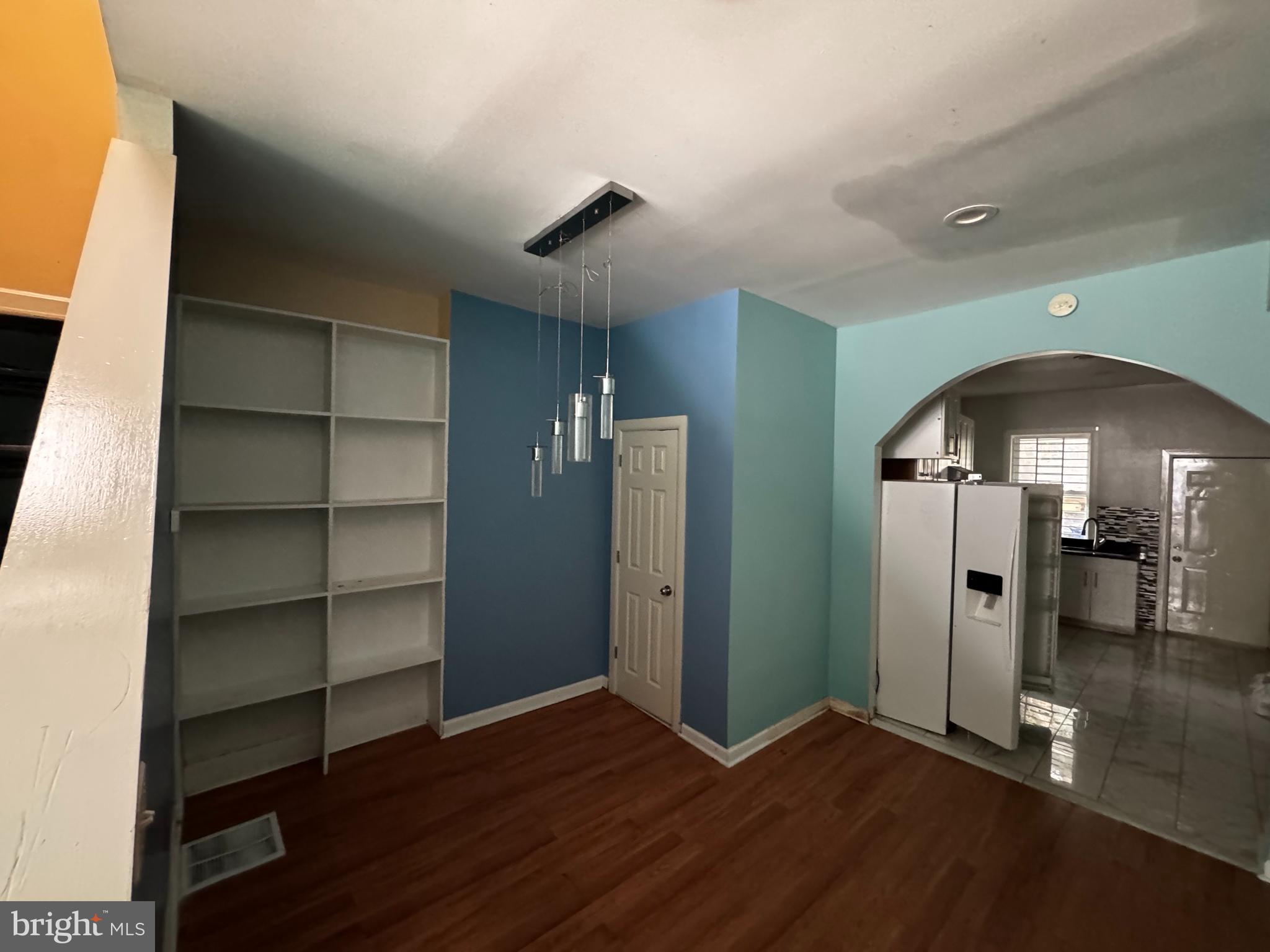 MIDTOWN EDMONDSON - Residential