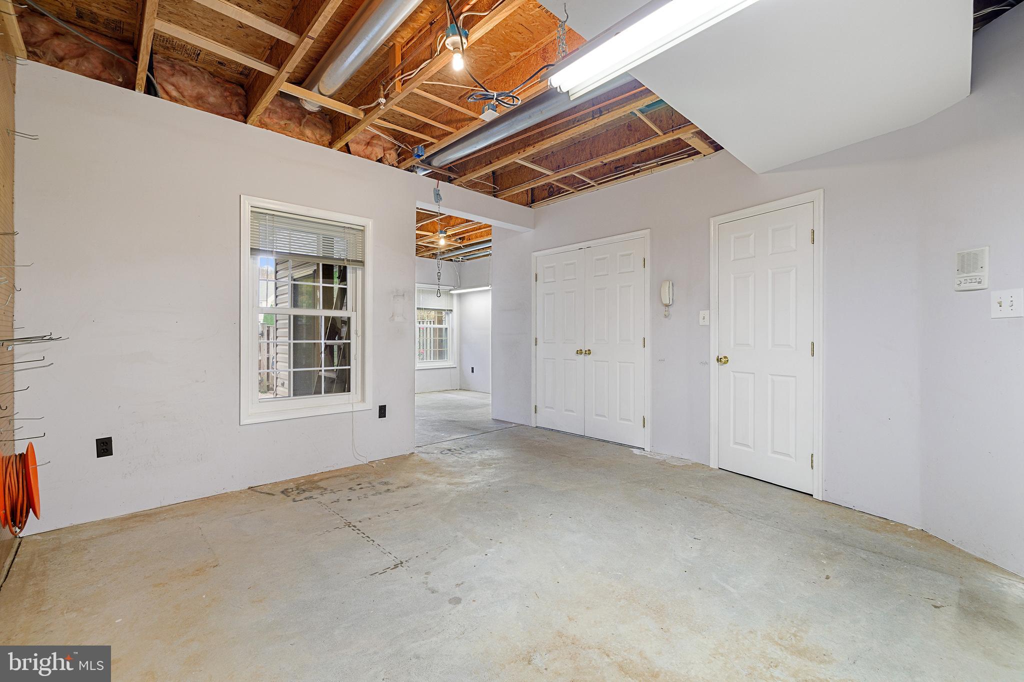 STONEHURST - Residential