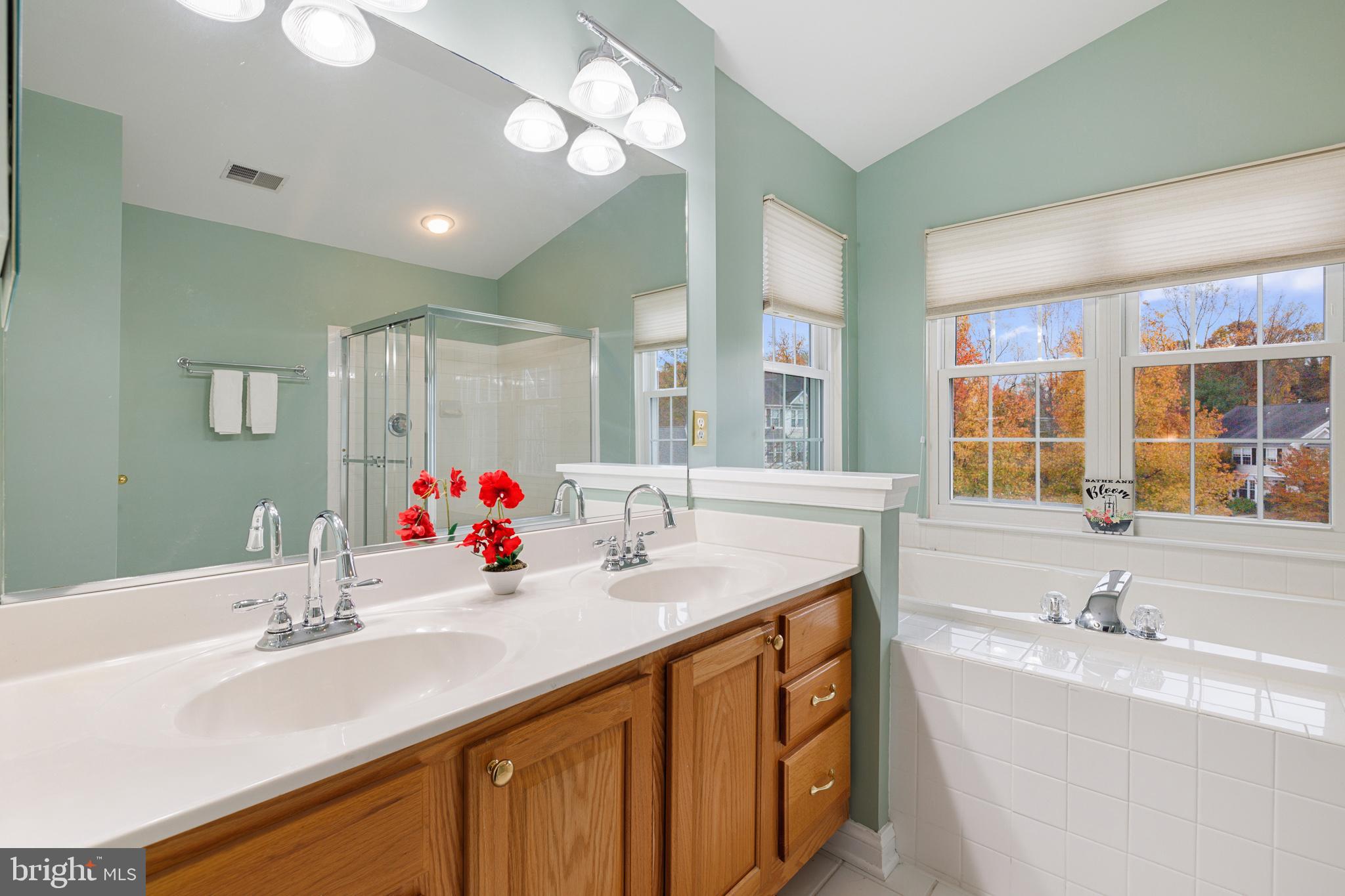 STONEHURST - Residential