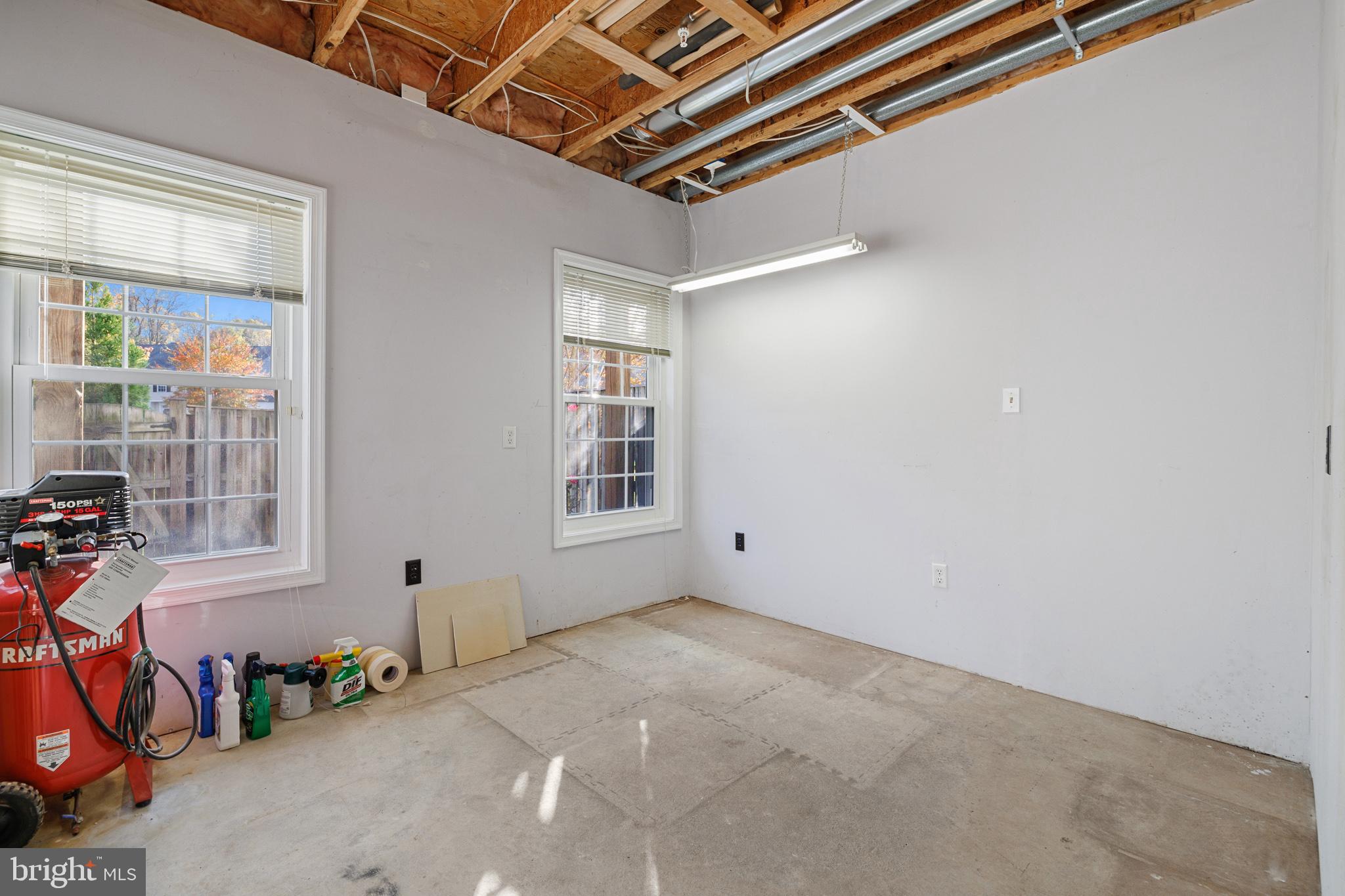 STONEHURST - Residential