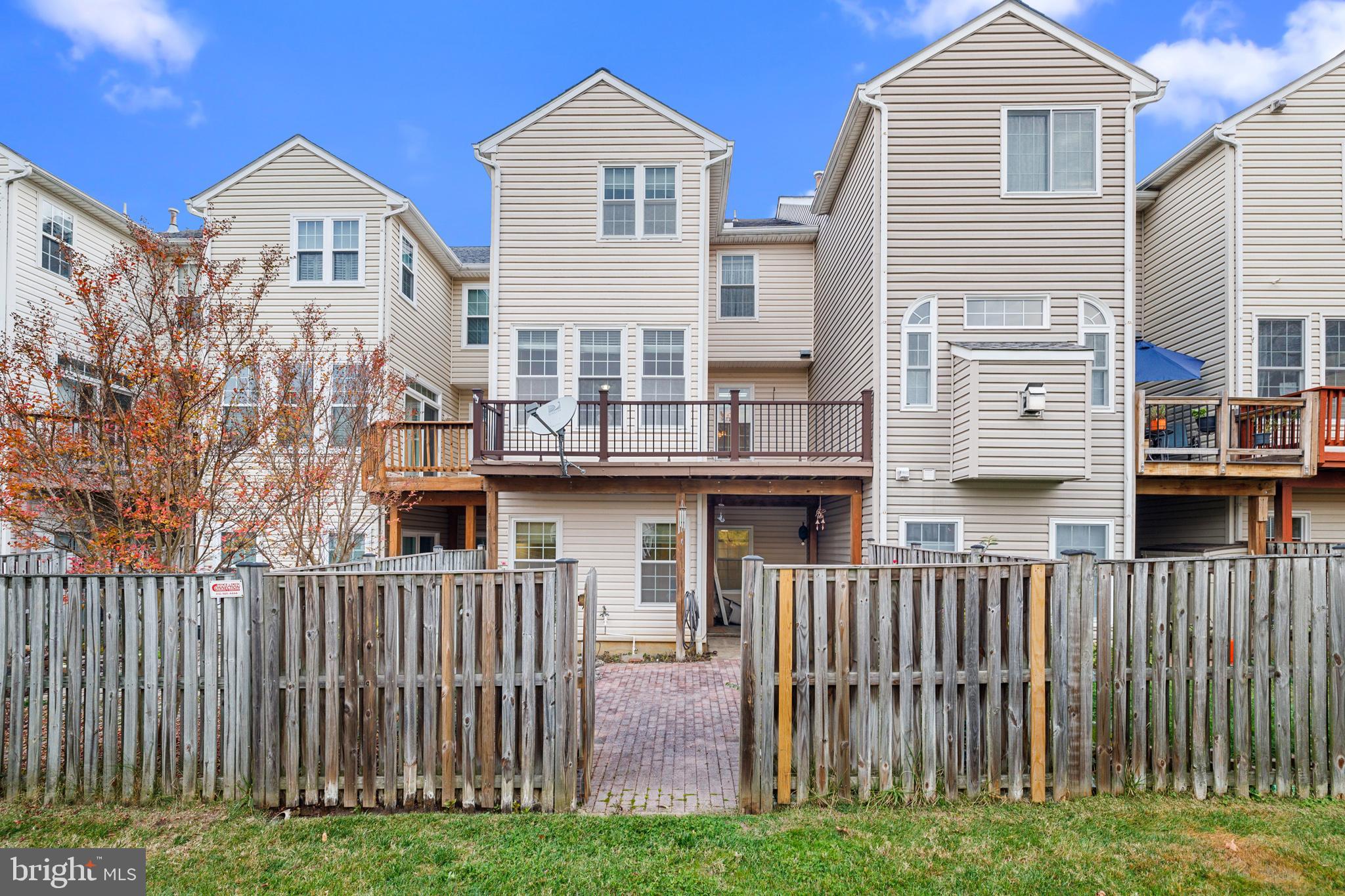 STONEHURST - Residential