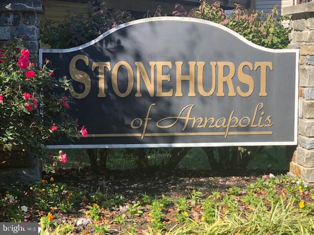 STONEHURST - Residential