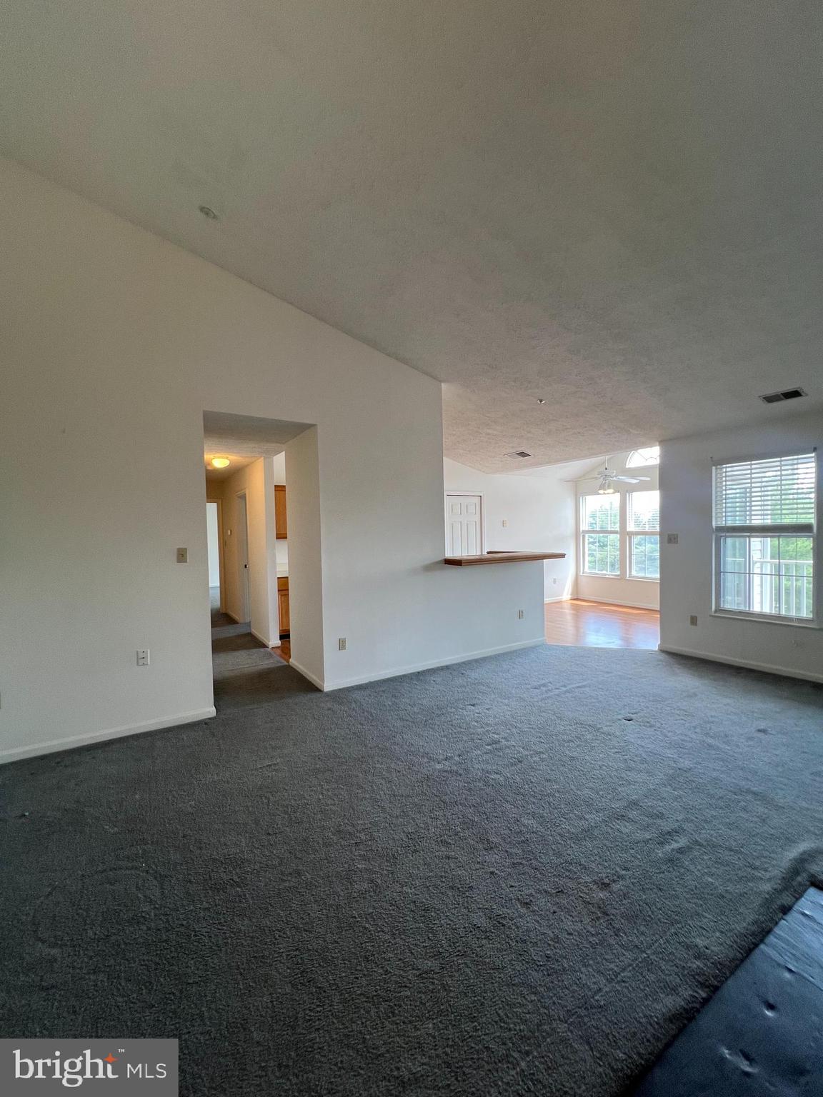 STUART MECHANIC - Residential Lease